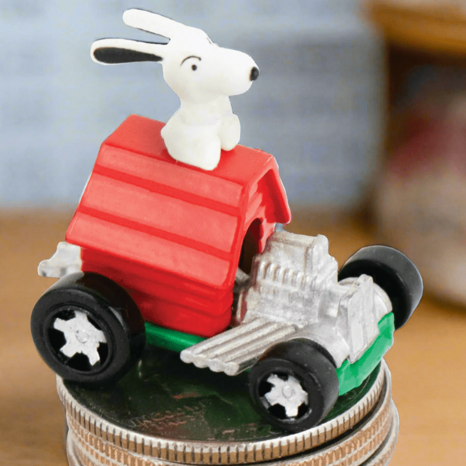 World's Smallest Hots Wheels Snoopy Super Impulse
