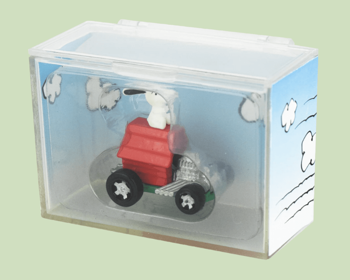 World's Smallest Hots Wheels Snoopy Super Impulse