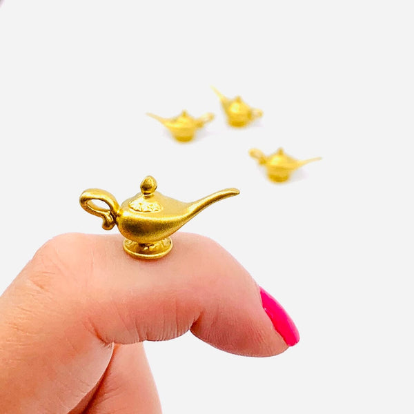 Tiny Genie Lamp - Luke Adams Glass Blowing Studio