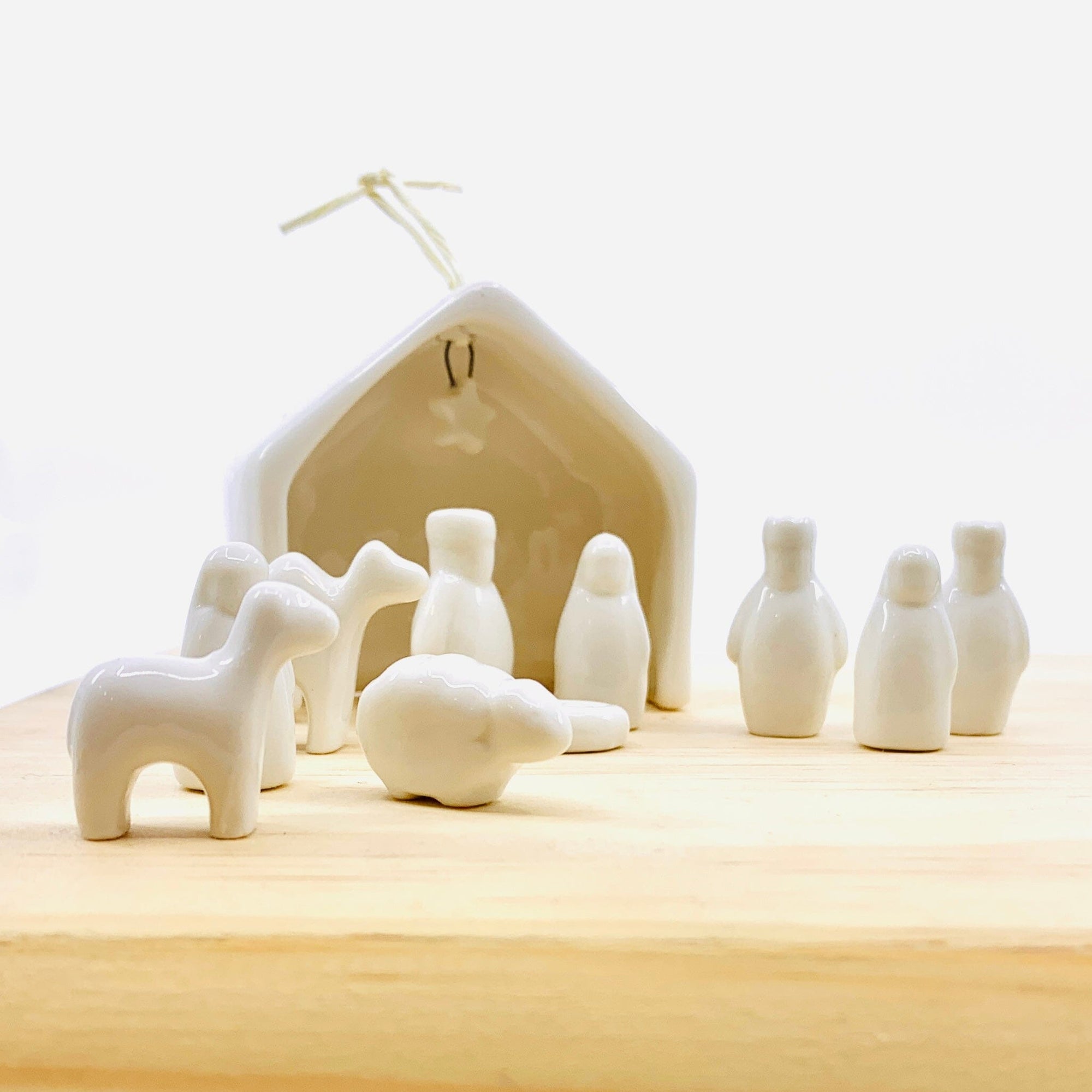 Porcelain Nativity Gift Box Decor Two's Company 