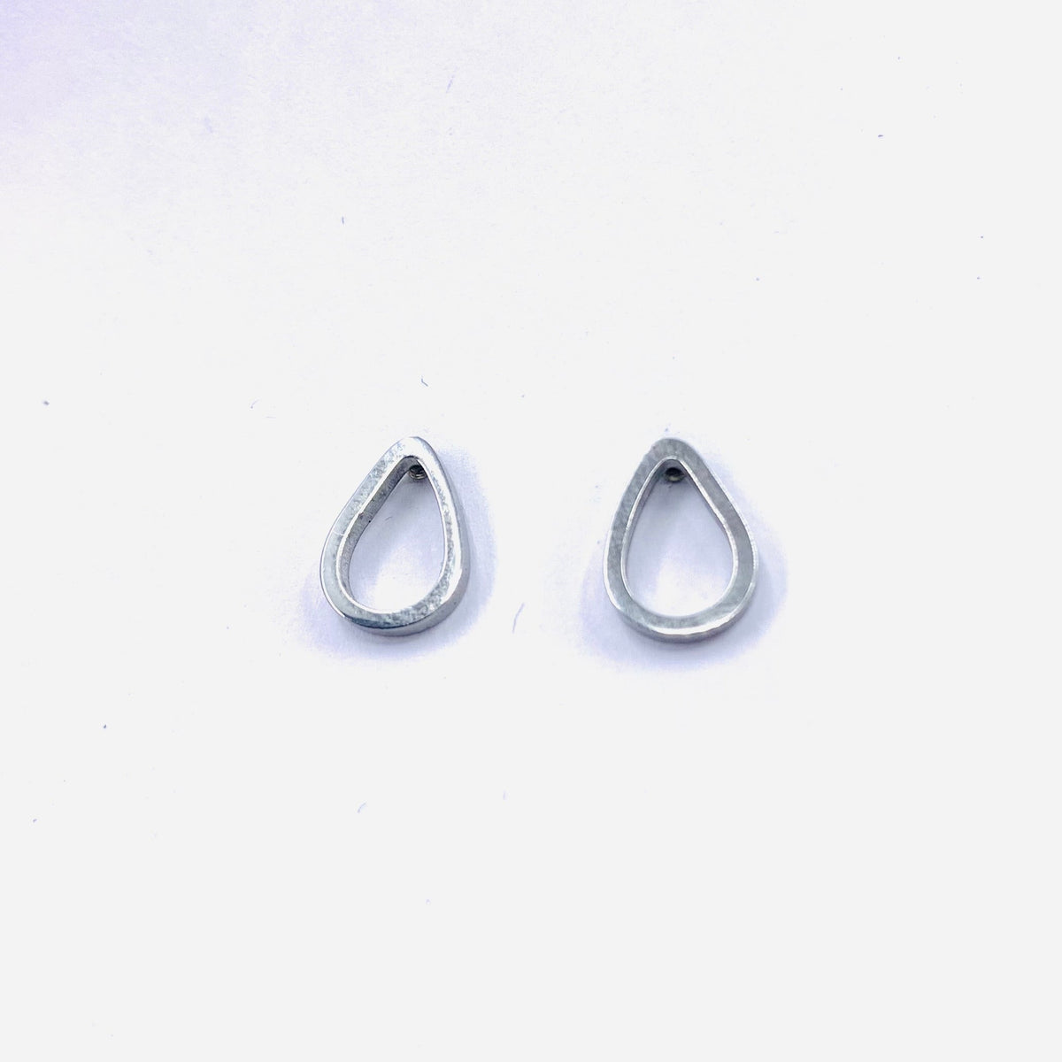 Minimalist Teardrop Earrings - 
