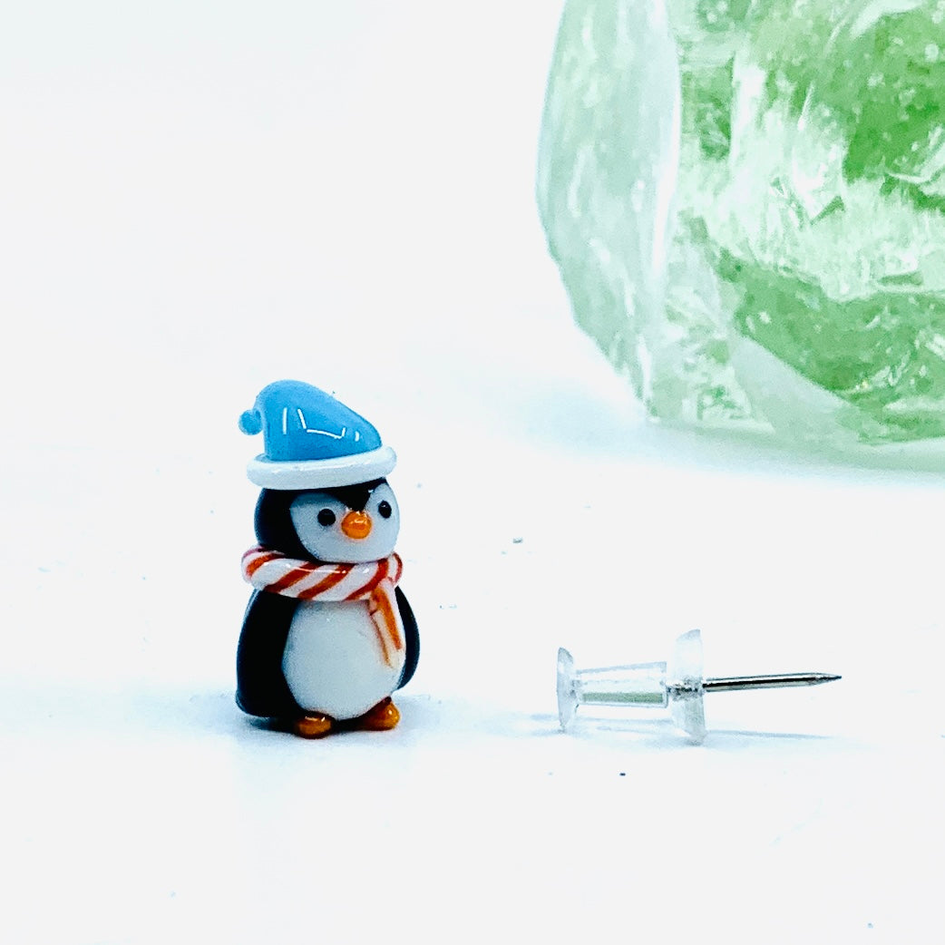 Chilly Xmas Penguin Miniature - 