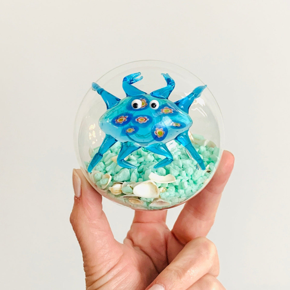 Glass Crab Globe with Sea Shells Decor Beachcombers 