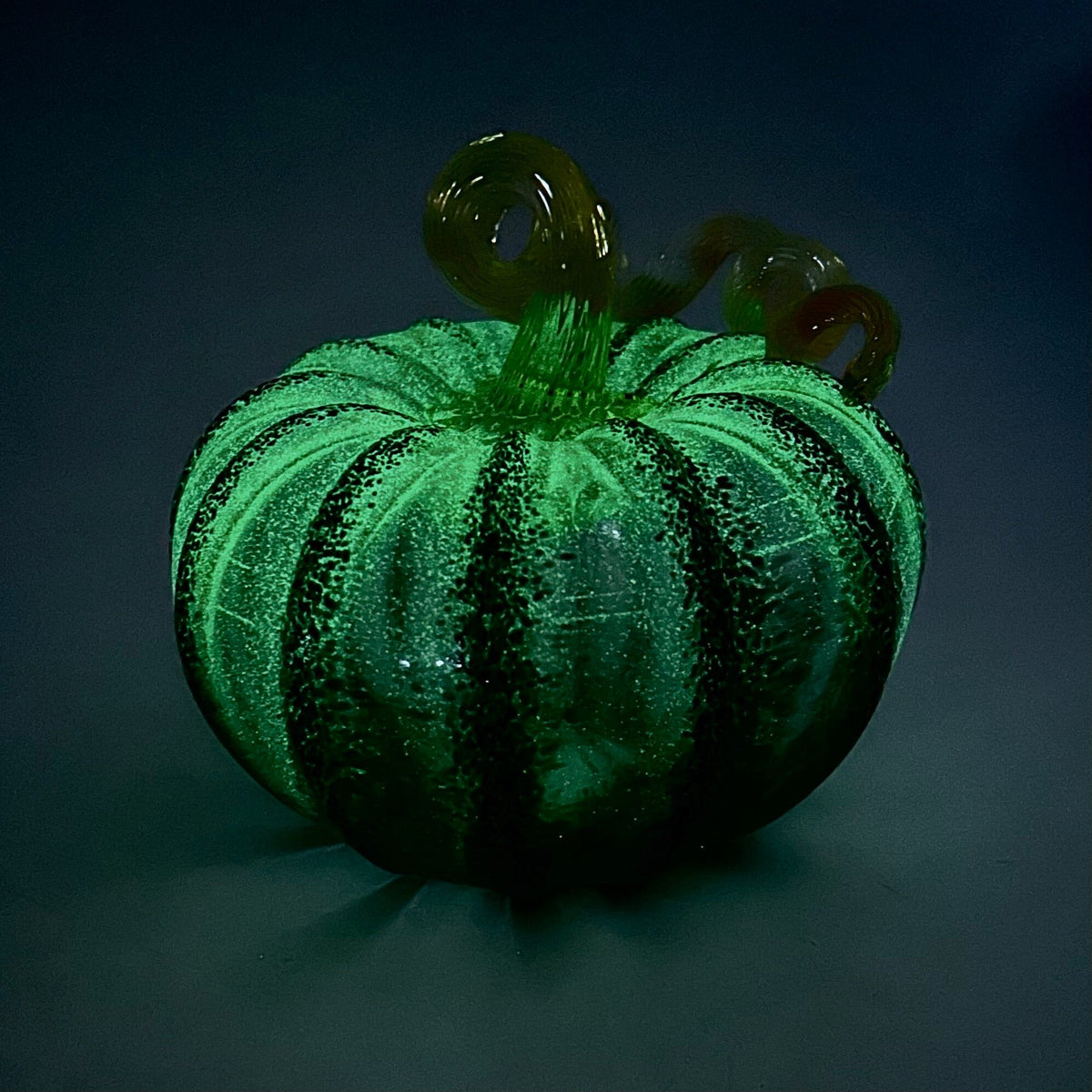 Daily Glow Pumpkin 1424 Squat Daily Pumpkin Luke Adams Glass Blowing Studio 