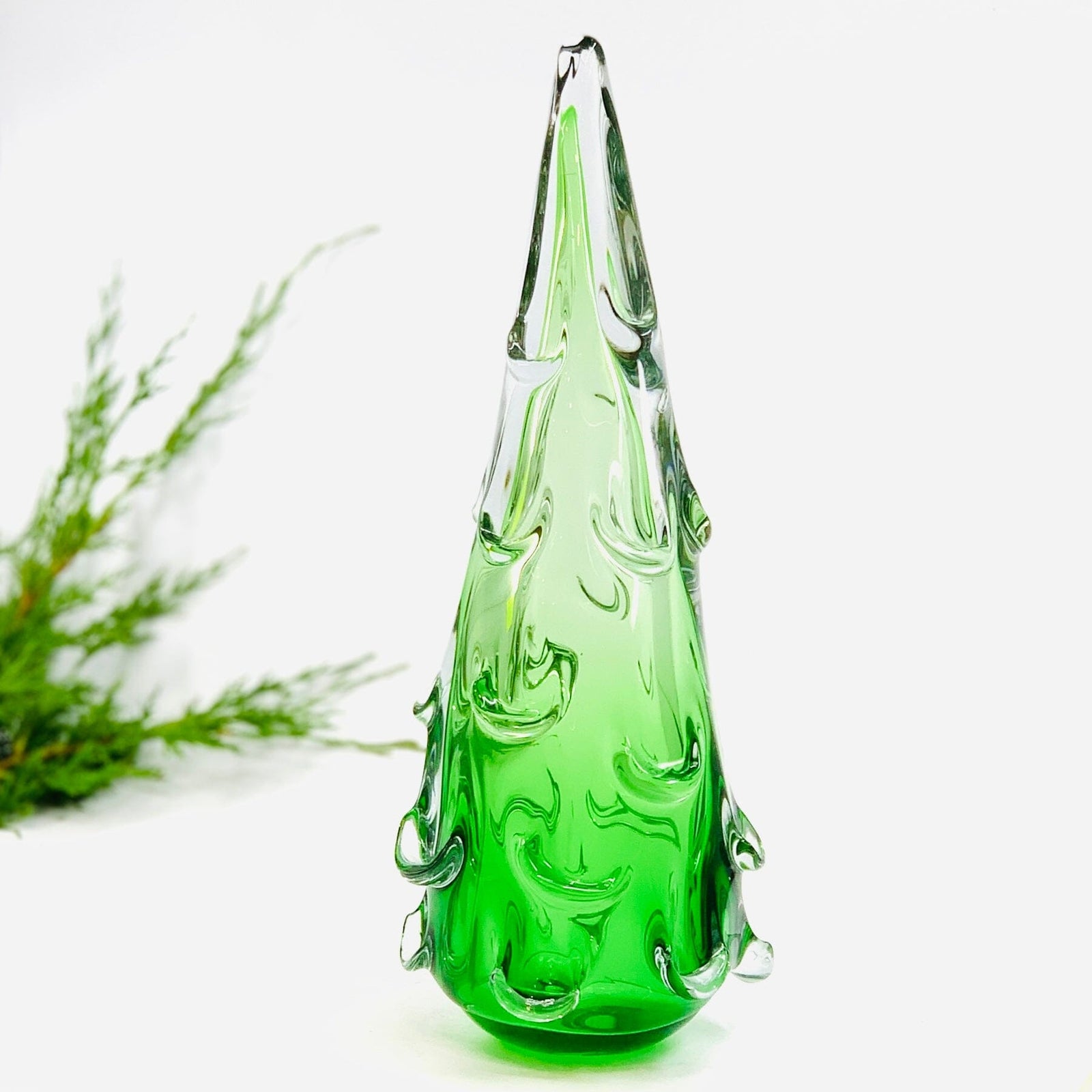 Large Snow Drift Blown Glass Tree, Green Diamond Star 