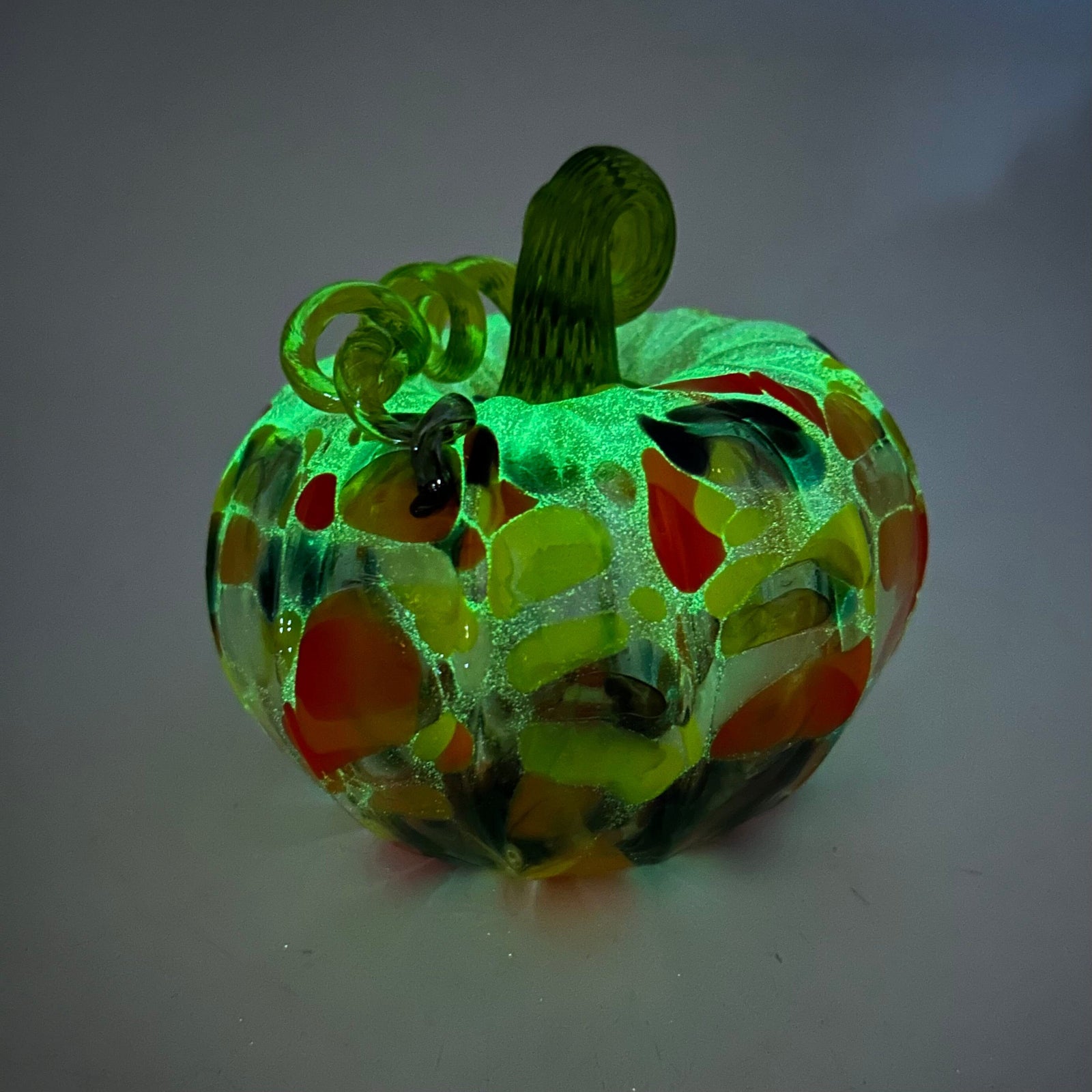 Daily Glow Pumpkin 1419 Squat Daily Pumpkin Luke Adams Glass Blowing Studio 