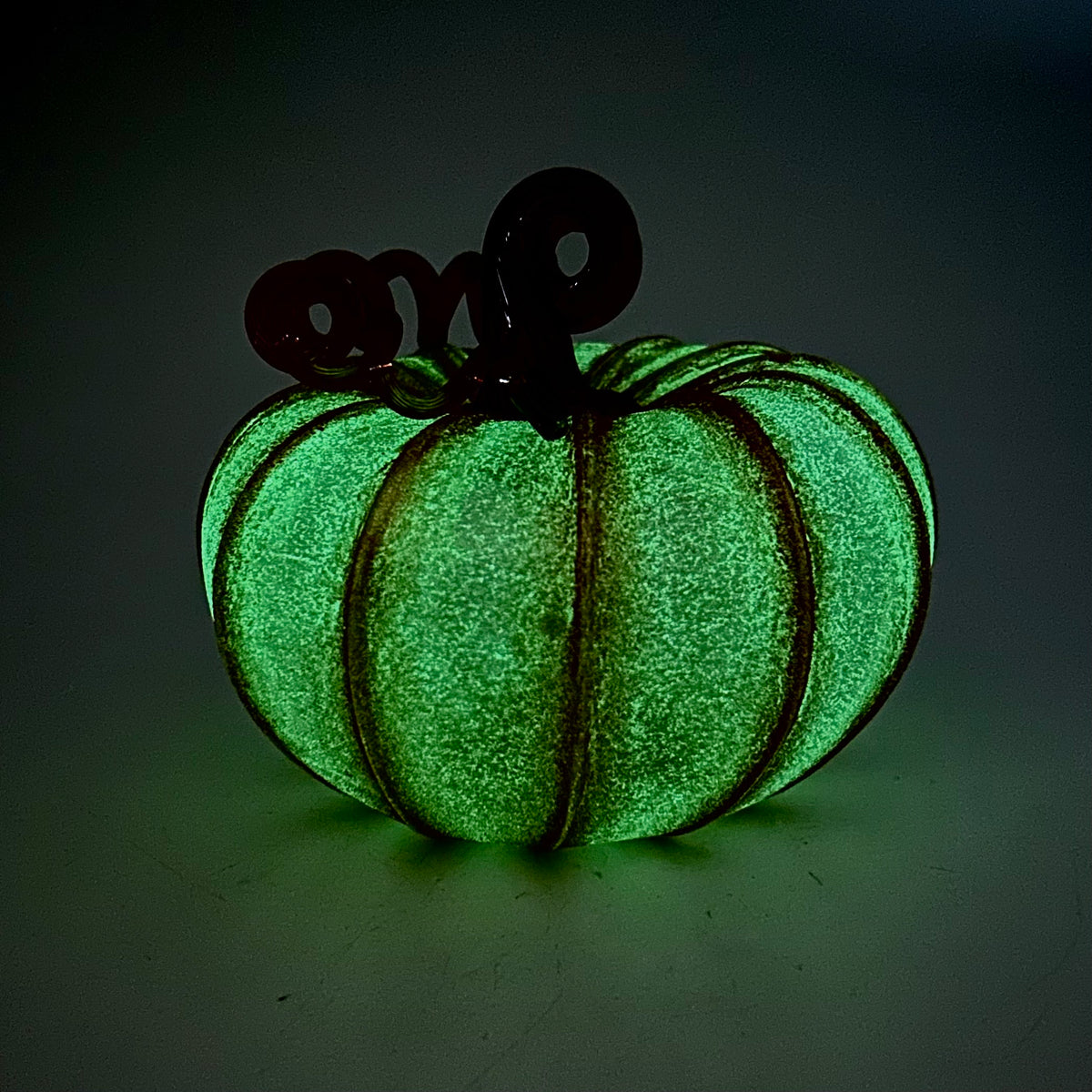 Best Daily Glow Shimmer Pumpkin 3654 Jumbo Squat