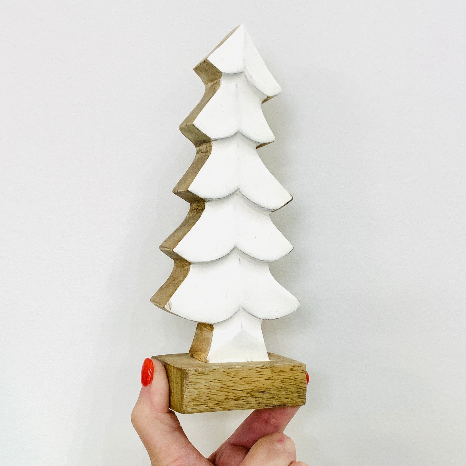 White Enamel Wooden Tree Décor, Small Oak Street 