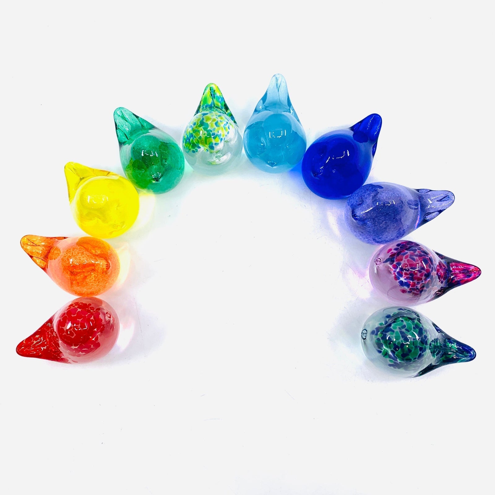 Little Glass Bird, Scarlet Confetti Miniature Henrietta Glass 