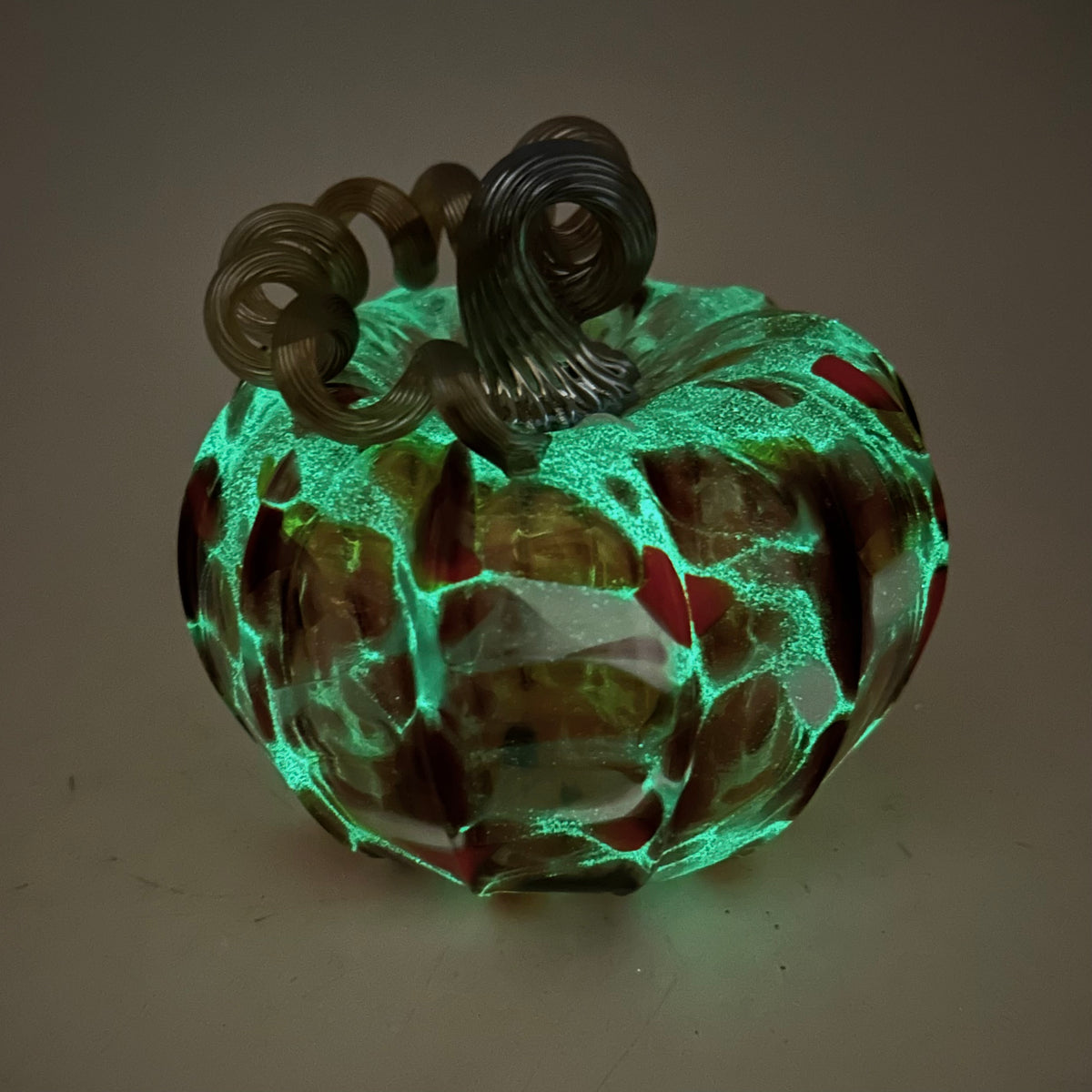 Best Glow Pumpkin 893 Squat