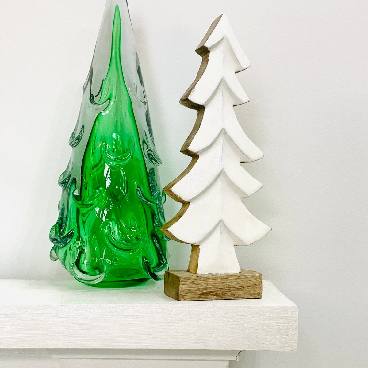 White Enamel Wooden Tree Décor, Large Oak Street 
