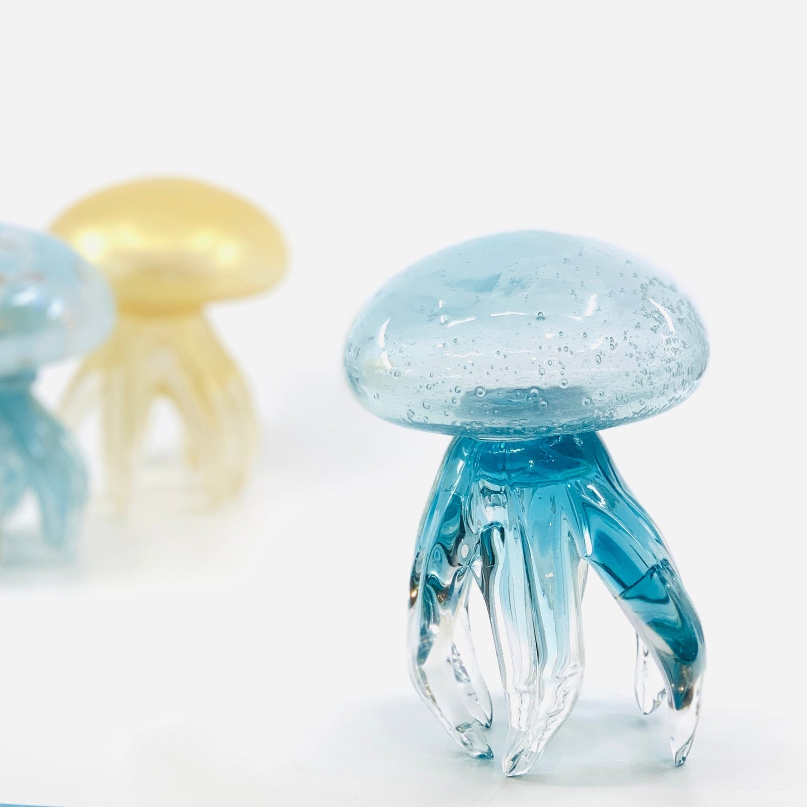 Jellyfish Statue, Bubble Decor Chesapeake Bay 