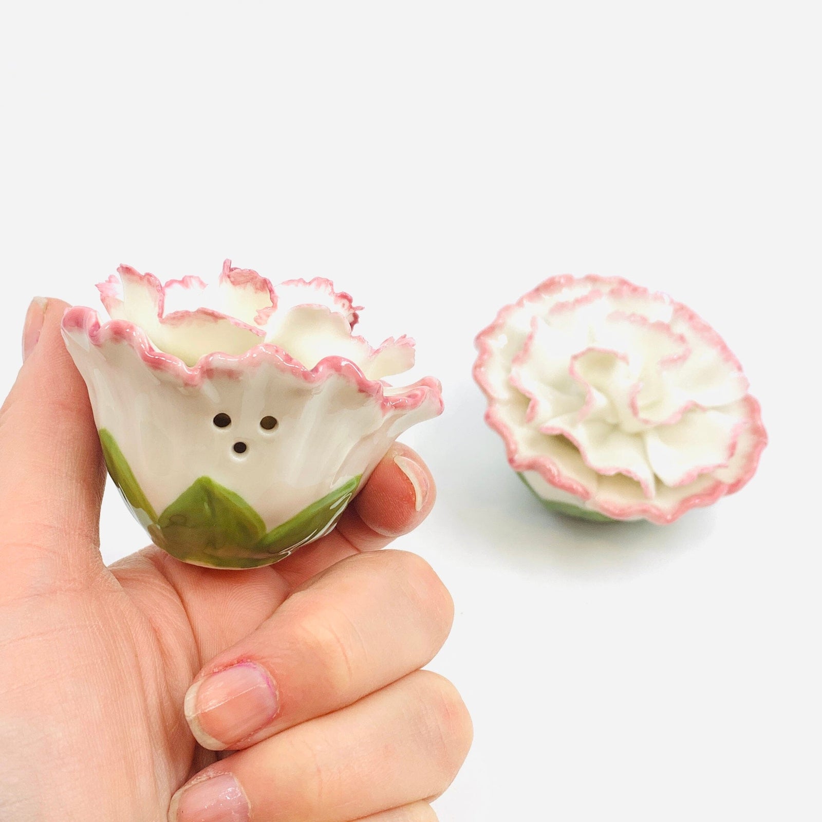 Carnation Salt and Pepper Shakers COSMOS 