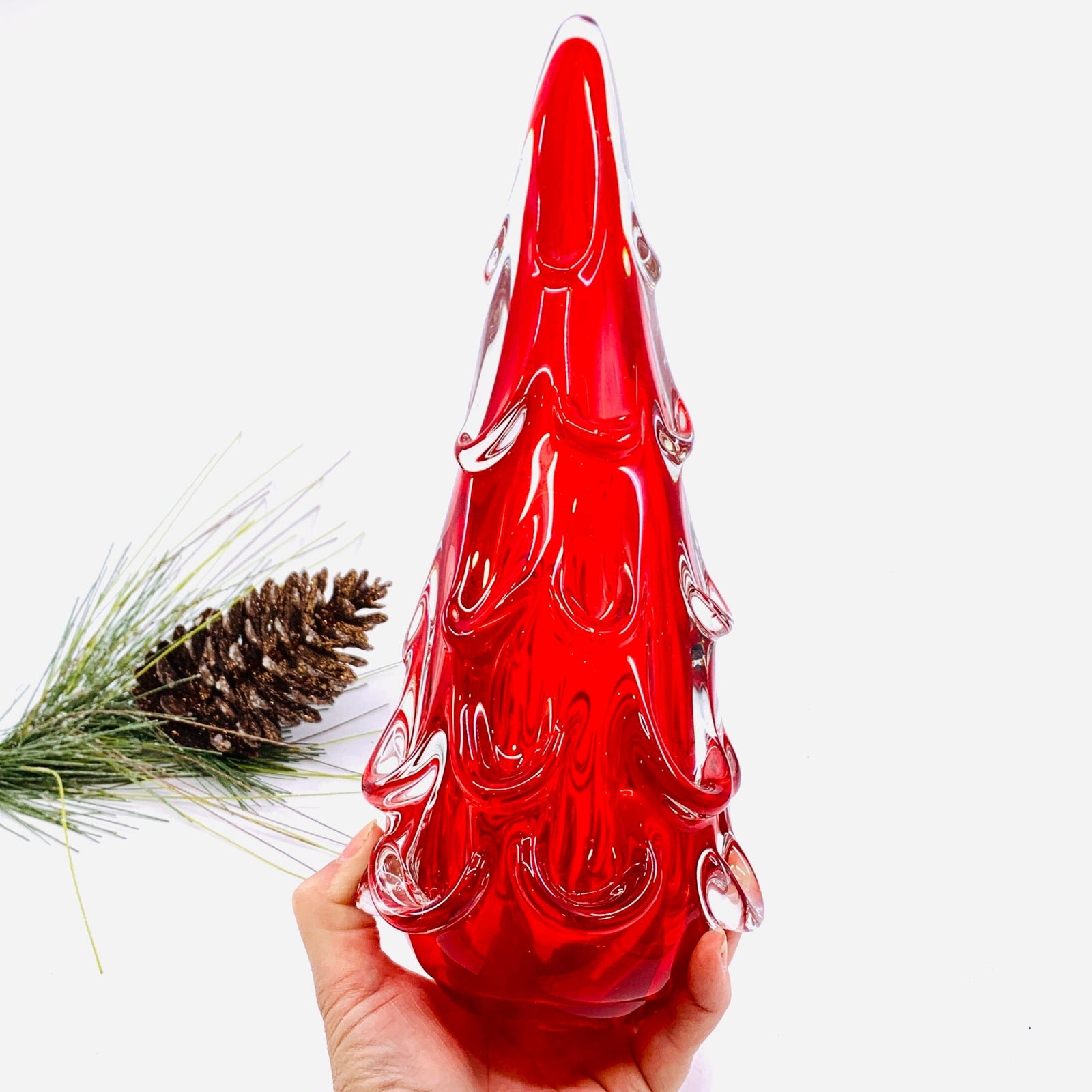 Snow Drift Blown Glass Tree 3, Red Small Diamond Star 