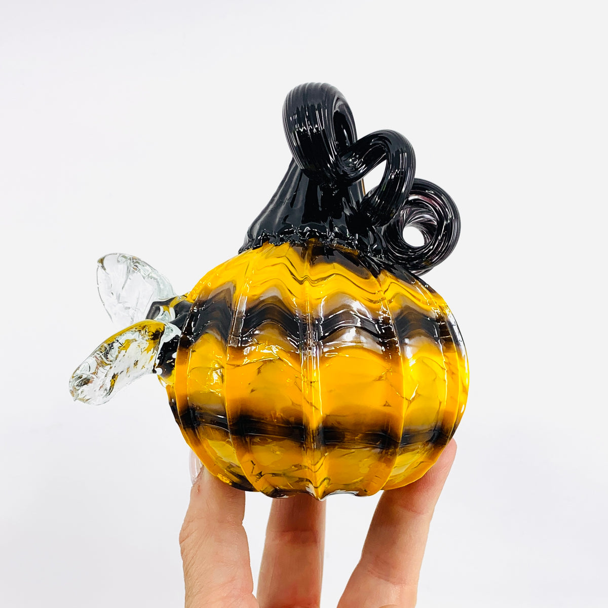 Daily Pumpkin 1216 Bumble Bee Mini