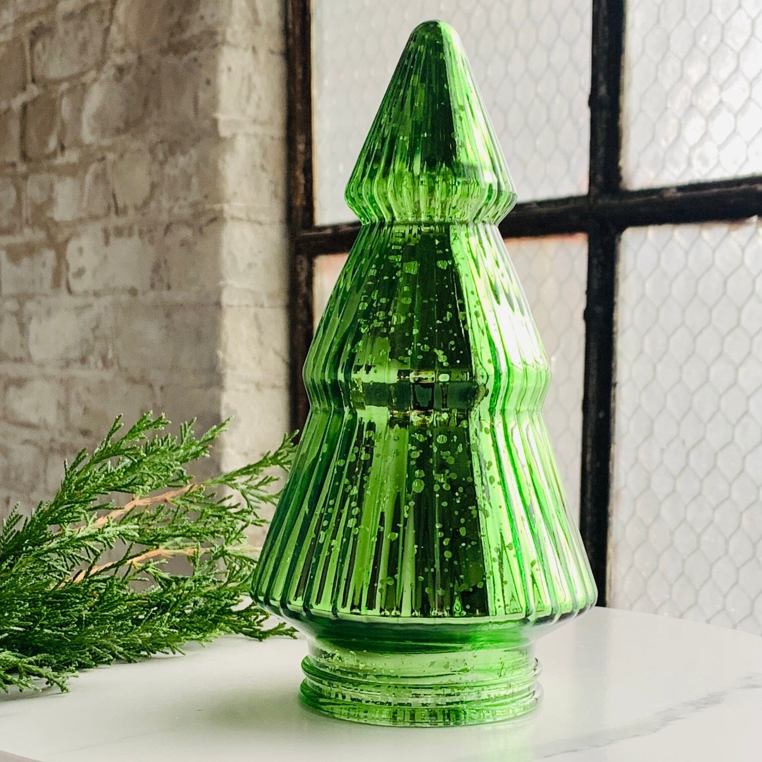 Mercury Glass Ribbed Tree 1, Green Diamond Star 