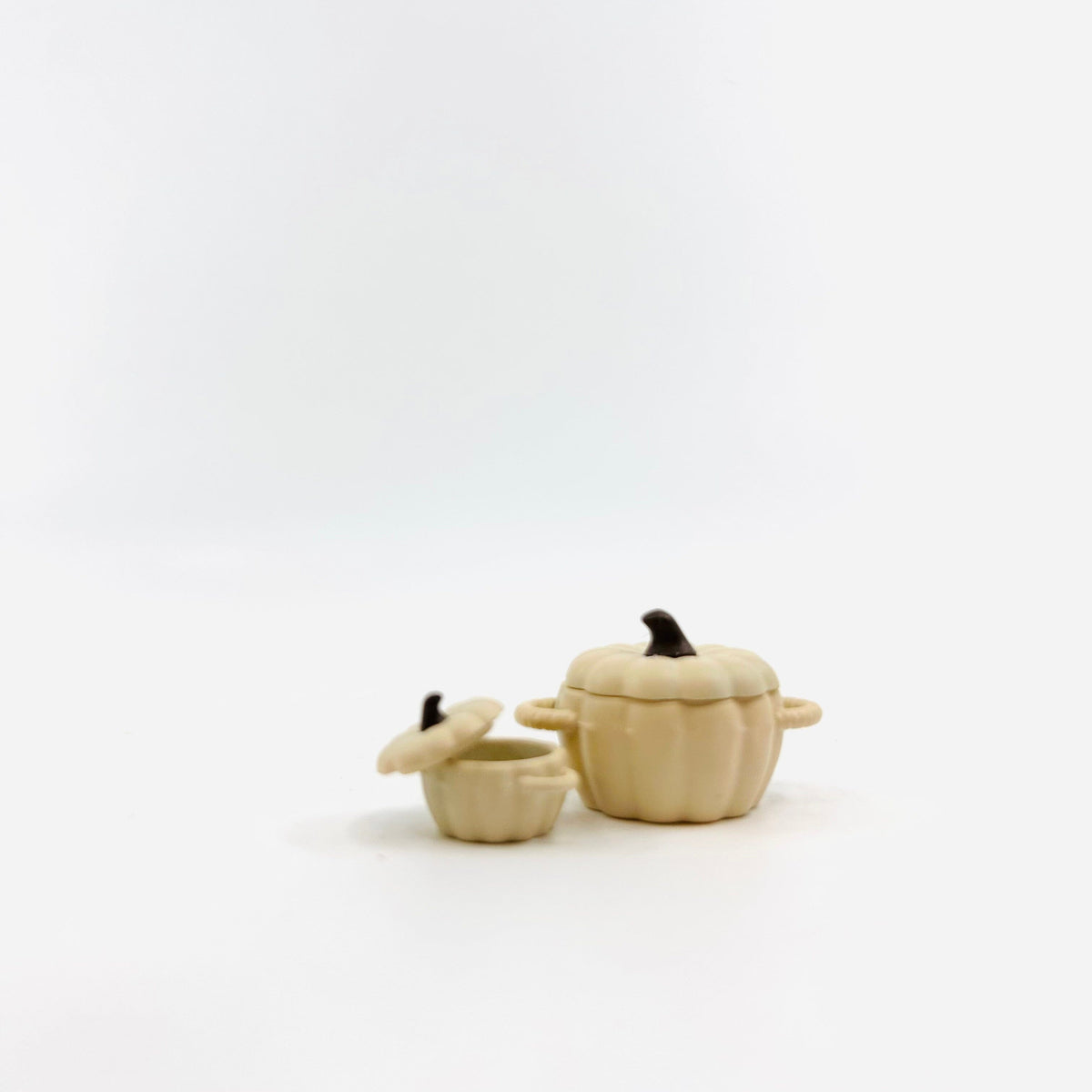 Miniature Pumpkin Soup Pot, Cream Miniature - 