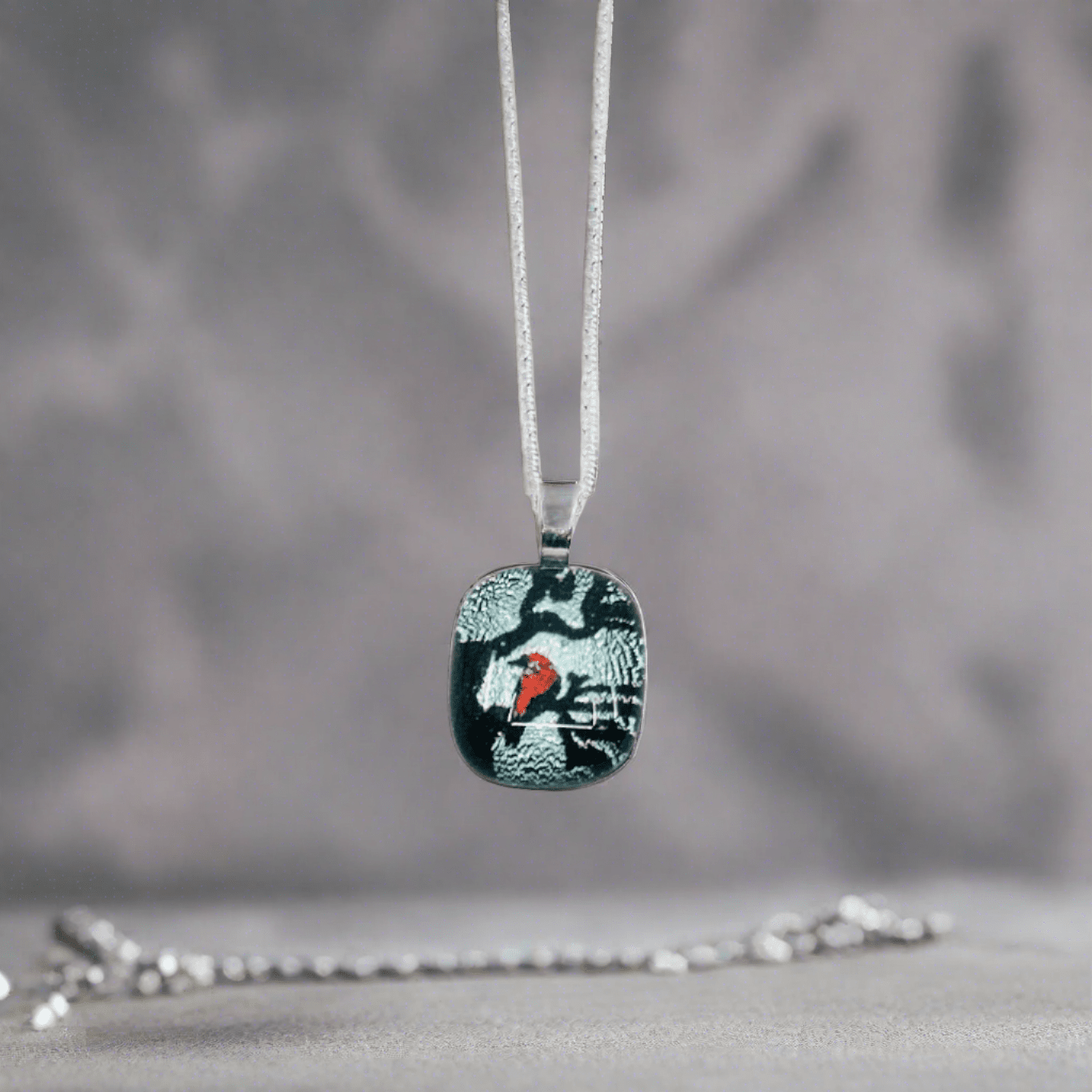 Iridescent Cardinal Pendant Necklace Jewelry Glimmer Glass Gifts 