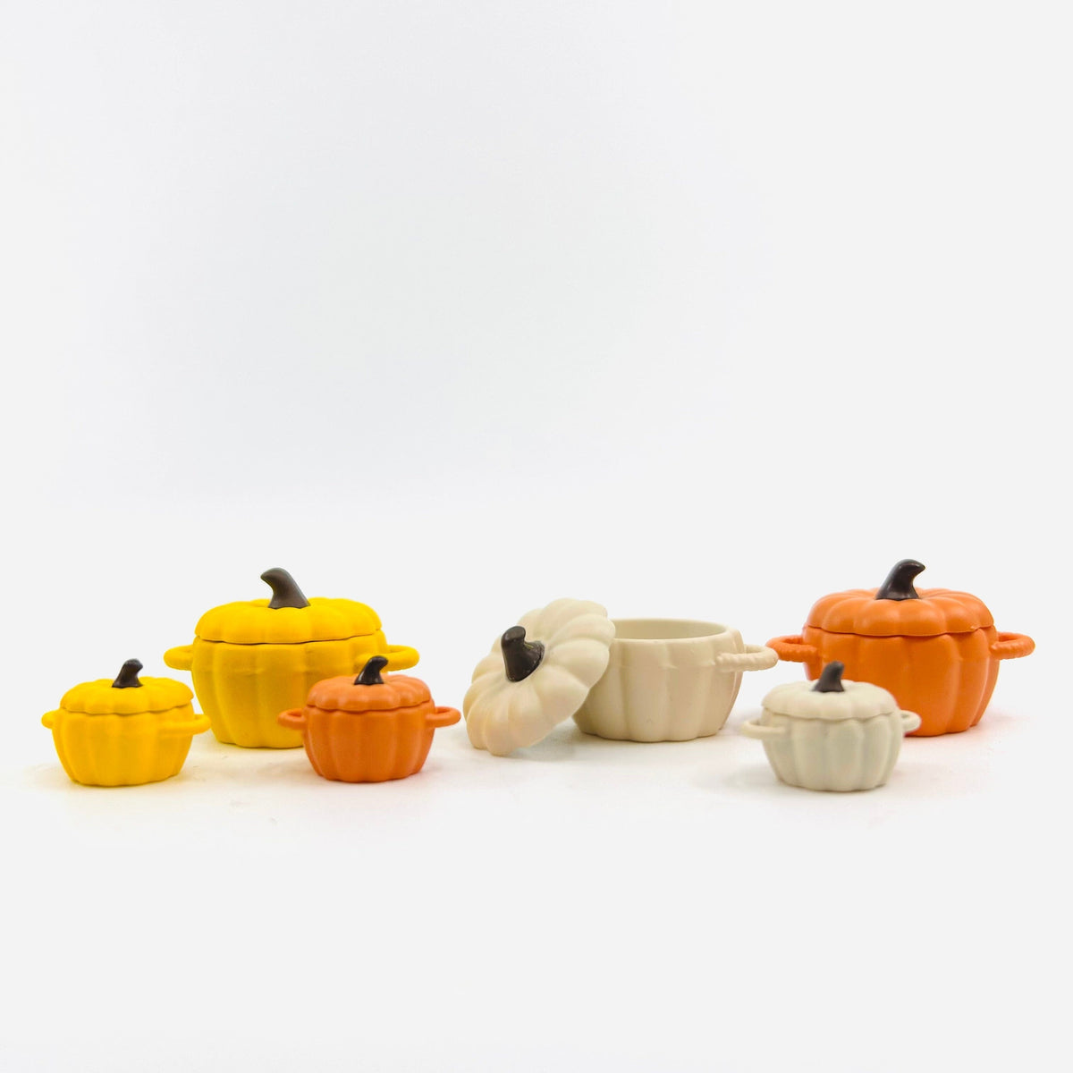 Miniature Pumpkin Soup Pot, Yellow Miniature - 