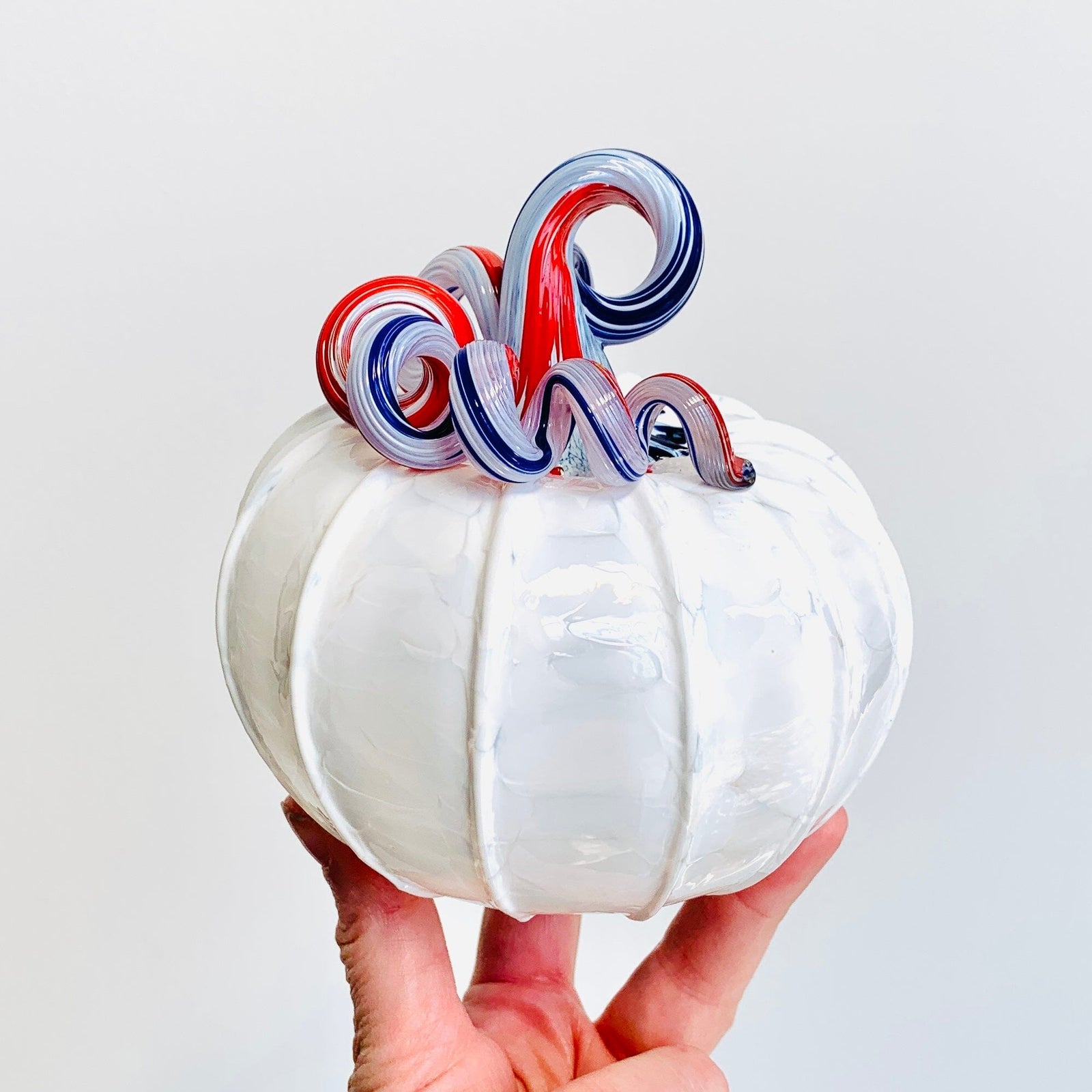 Daily Pumpkin 3873 American Squat Gabby Luke Adams Glass Blowing Studio 