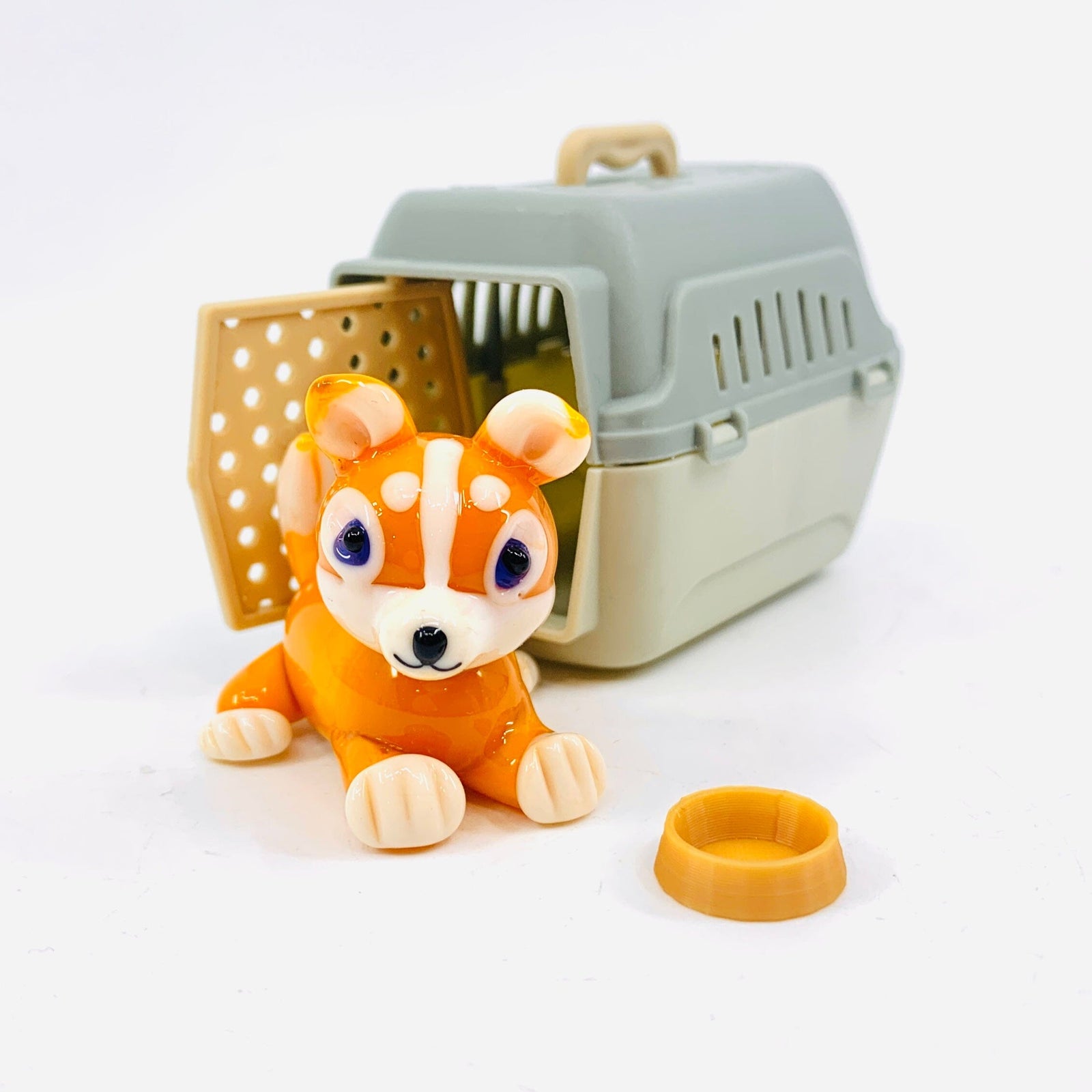 Waffles, Puppy and Crate Miniature Alex 