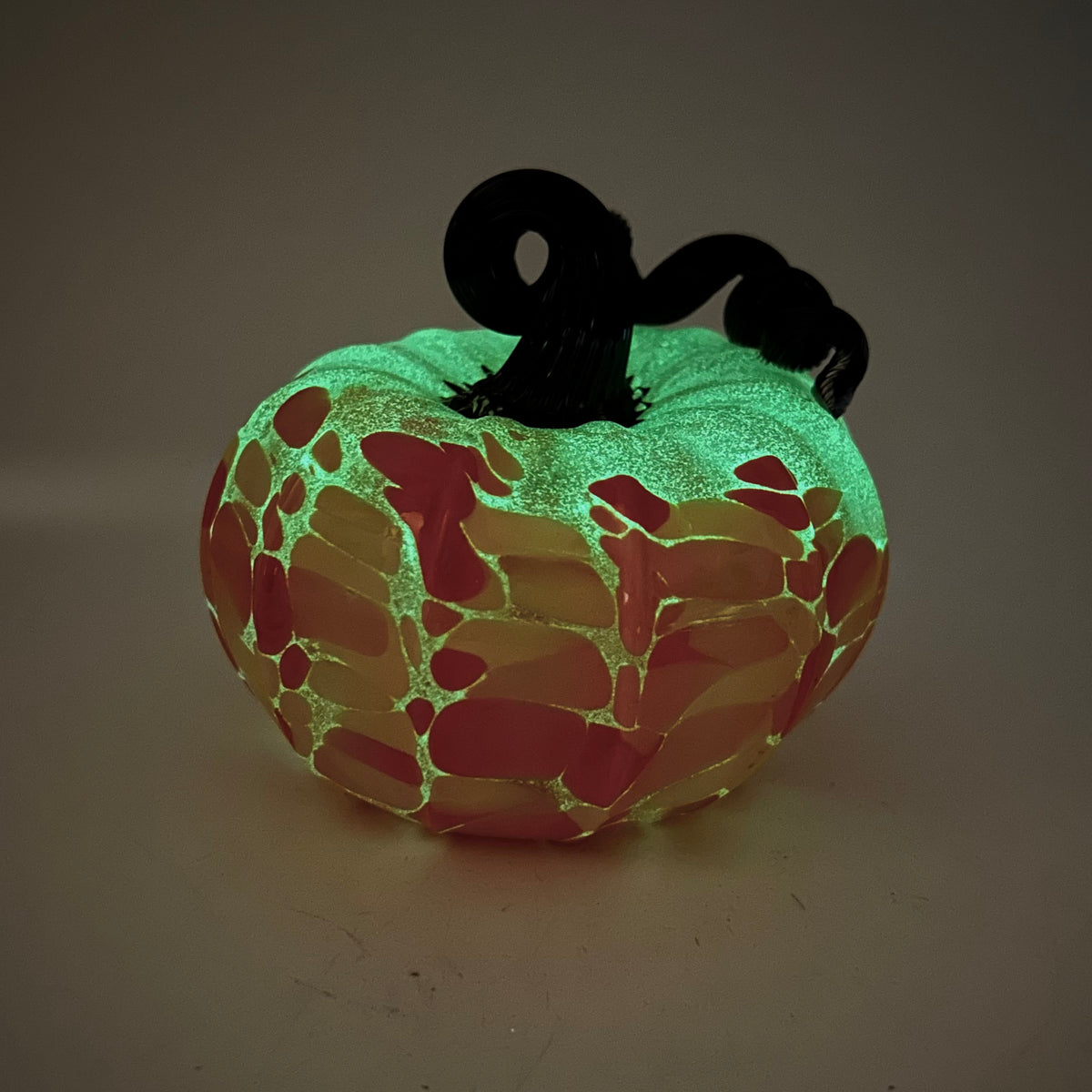 Daily Glow Pumpkin 147 Fall Squat