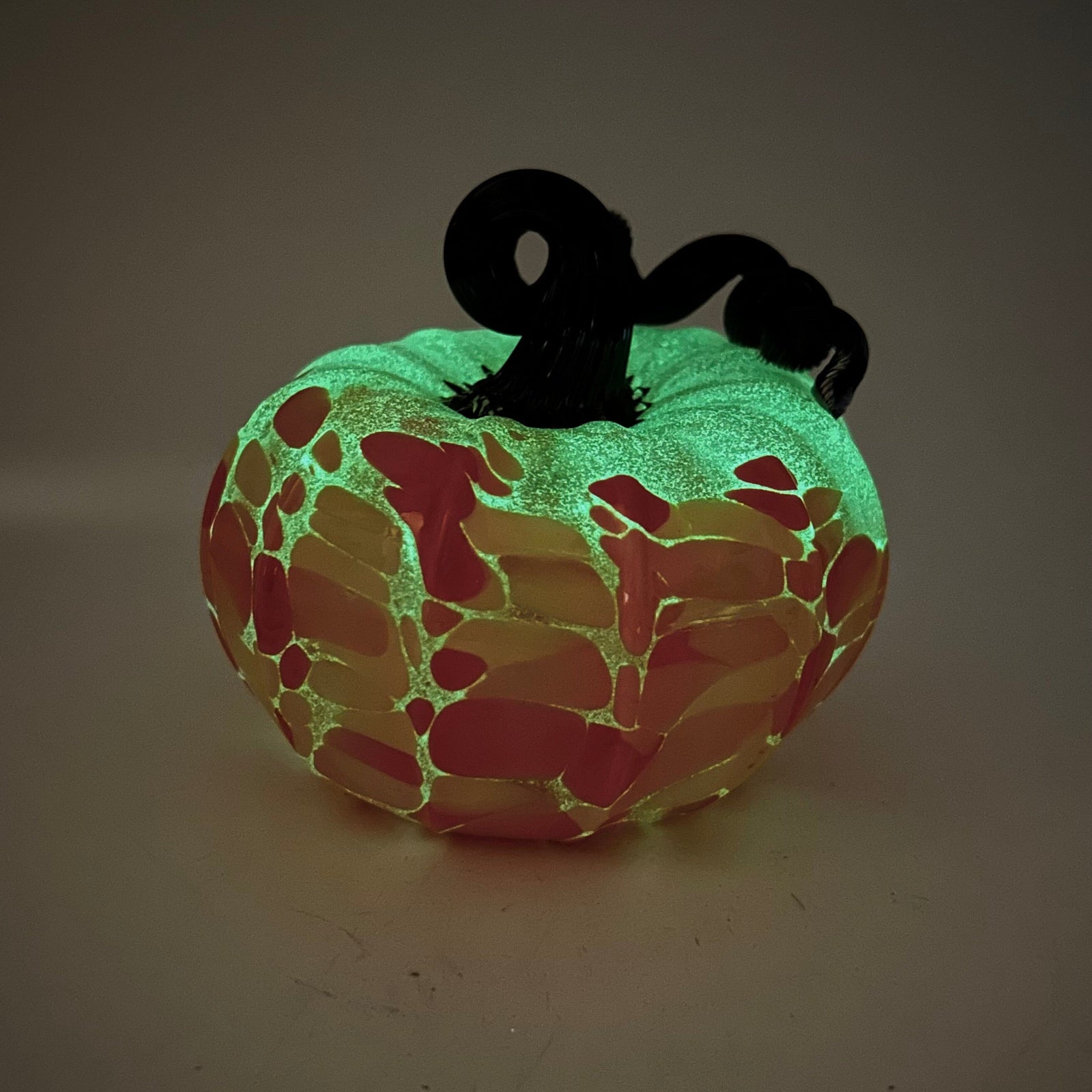 Daily Glow Pumpkin 147 Fall Squat Daily Pumpkin Luke Adams Glass Blowing Studio 