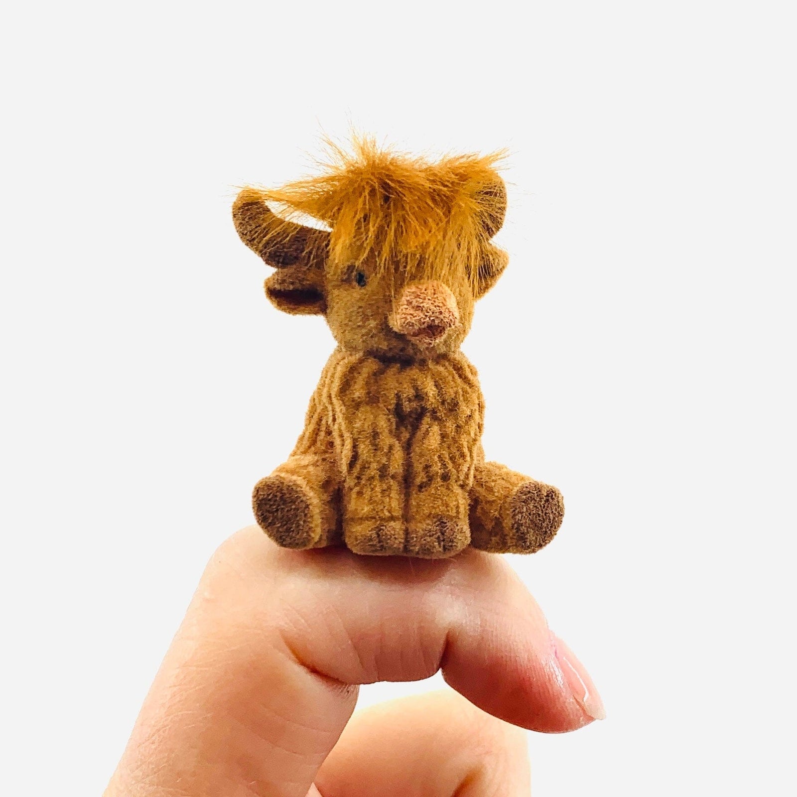 The Happy Little Cow Charm - PT63 Miniature GANZ 