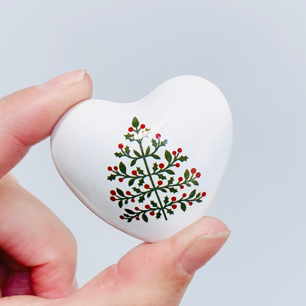 Holiday Heart Chimes Ornament GANZ Tree 