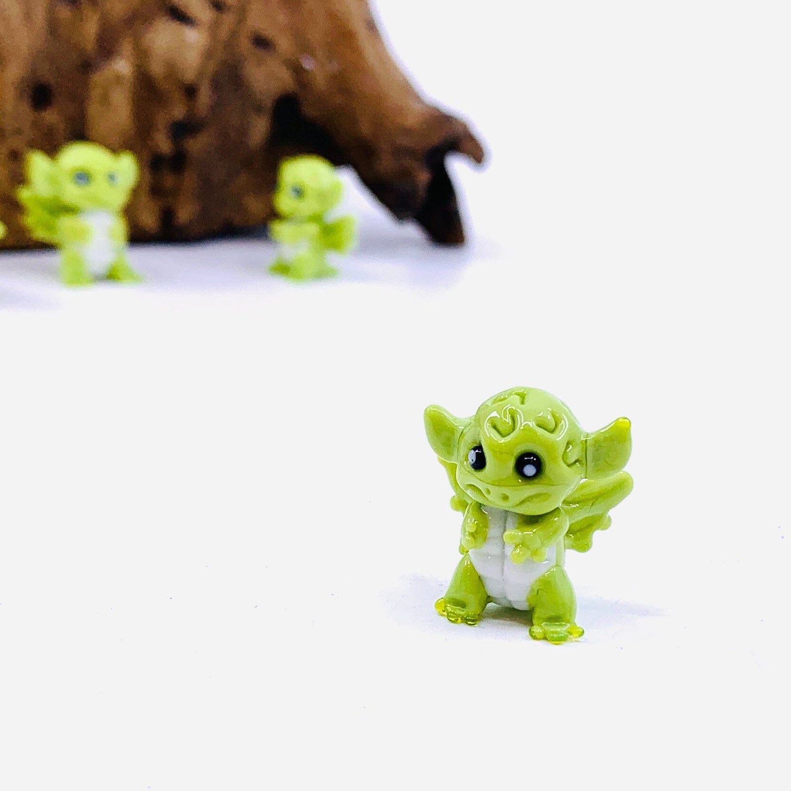 Tiny Baby Dragon 168 Miniature - 