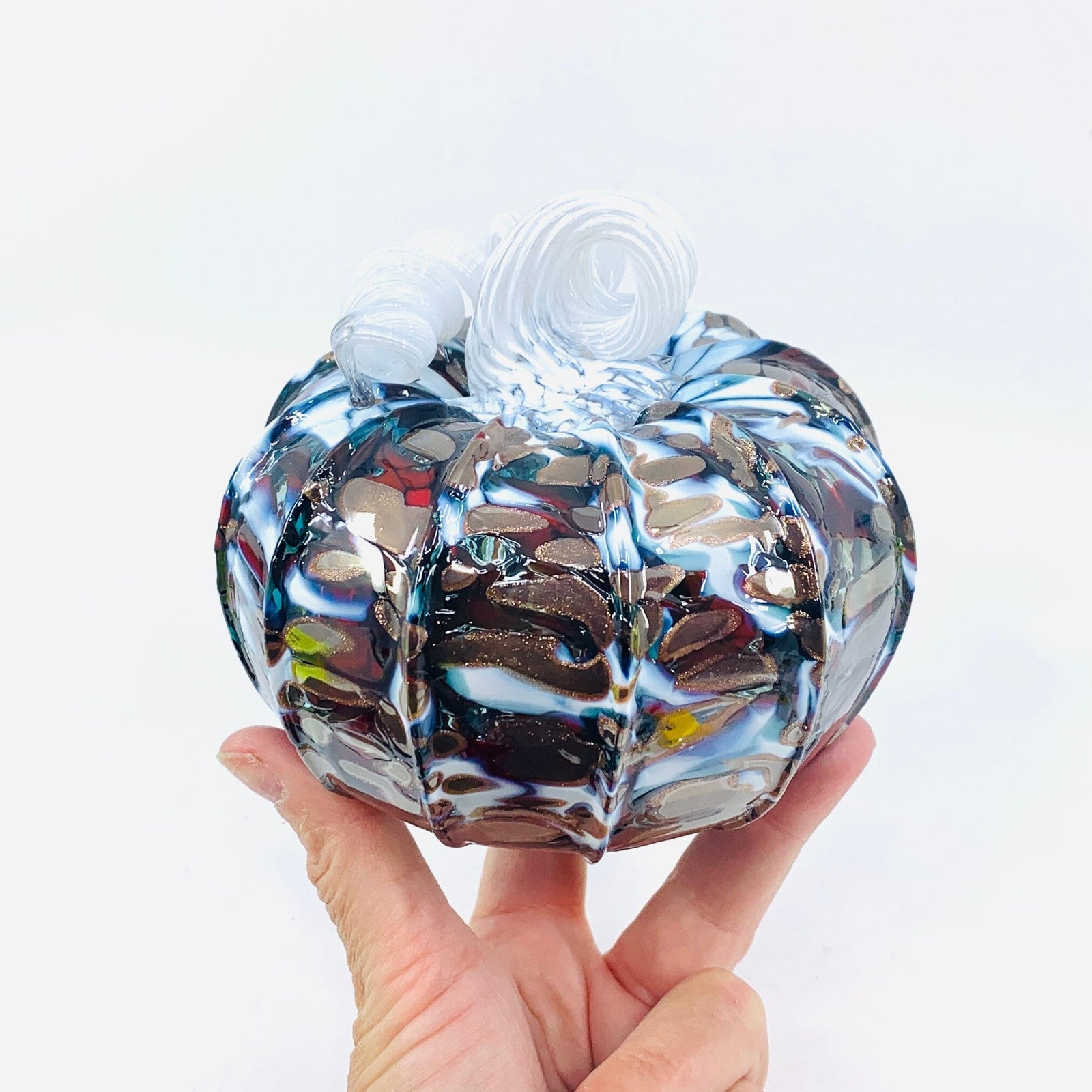 Daily Pumpkin 1435 Holiday Squat Gabby Luke Adams Glass Blowing Studio 