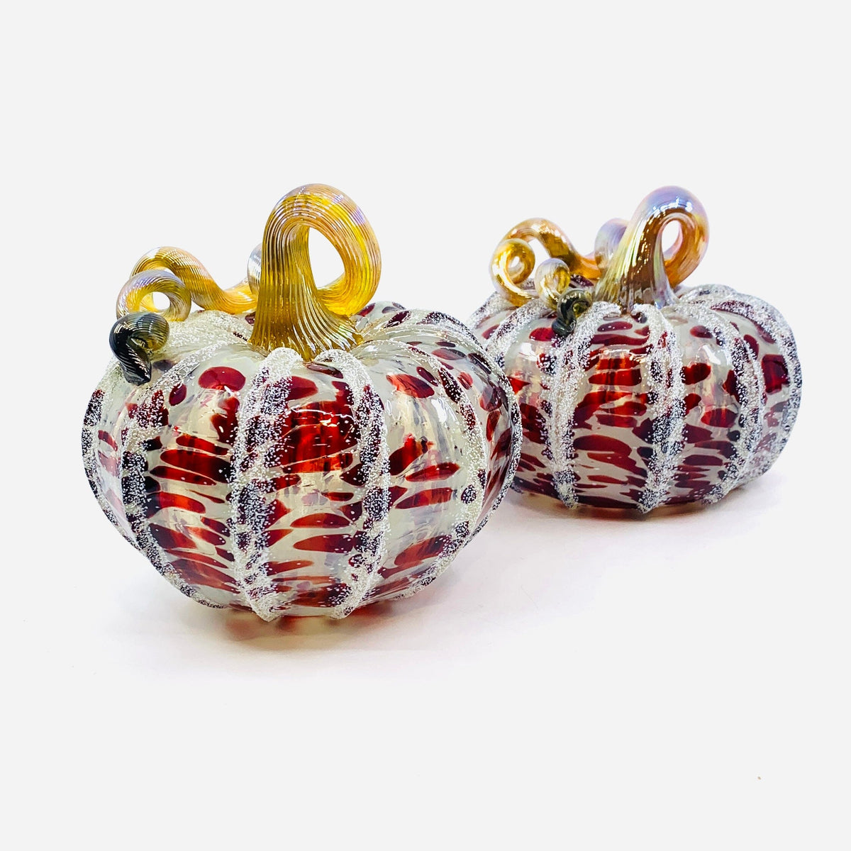 Sugared Snowberry Squat Inspo Luke Adams Glass Blowing Studio 