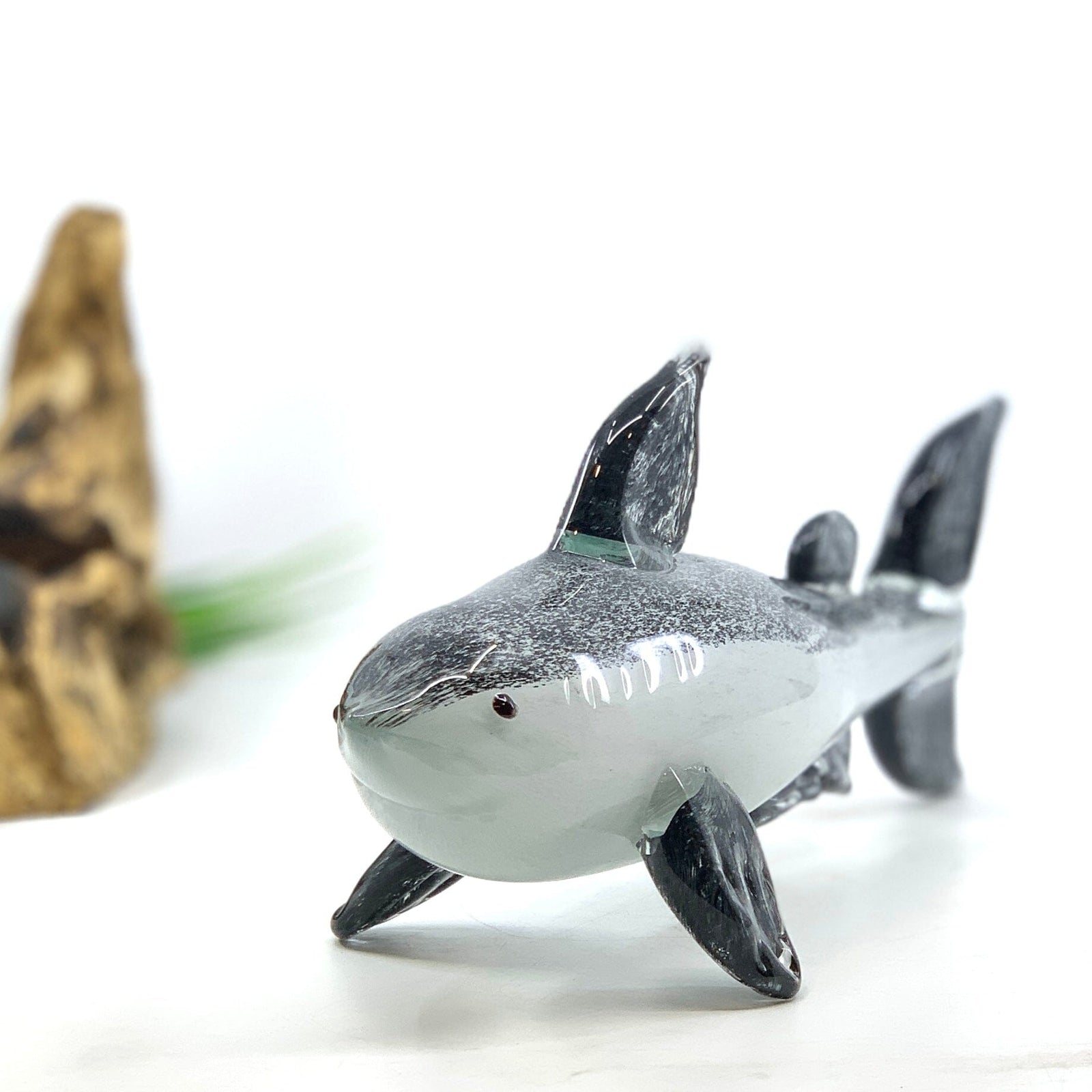 Great White Shark Large Glass Paperweight 22 Decor Chesapeake Bay 