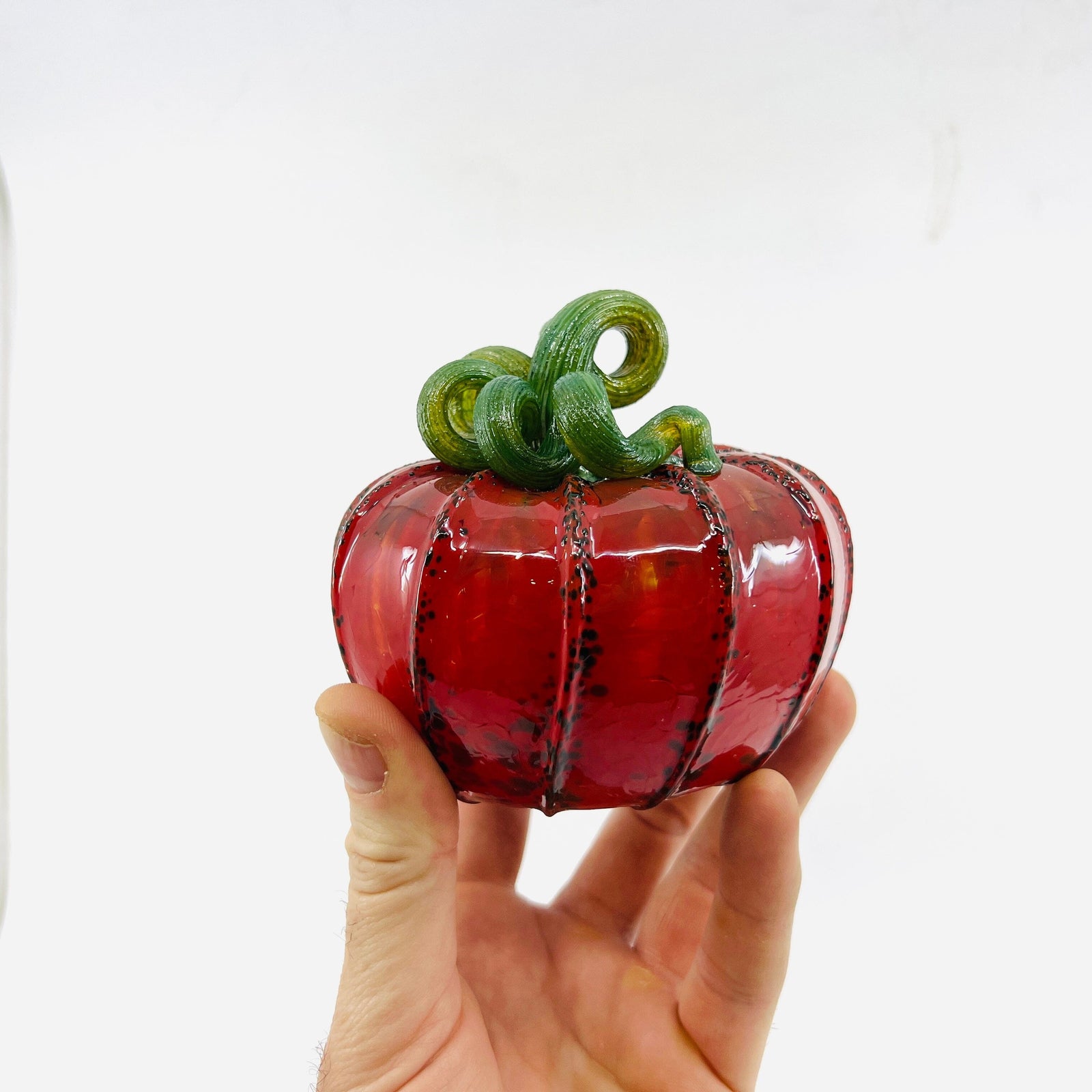 Daily Pumpkin 1044 Holiday Squat Gabby Luke Adams Glass Blowing Studio 