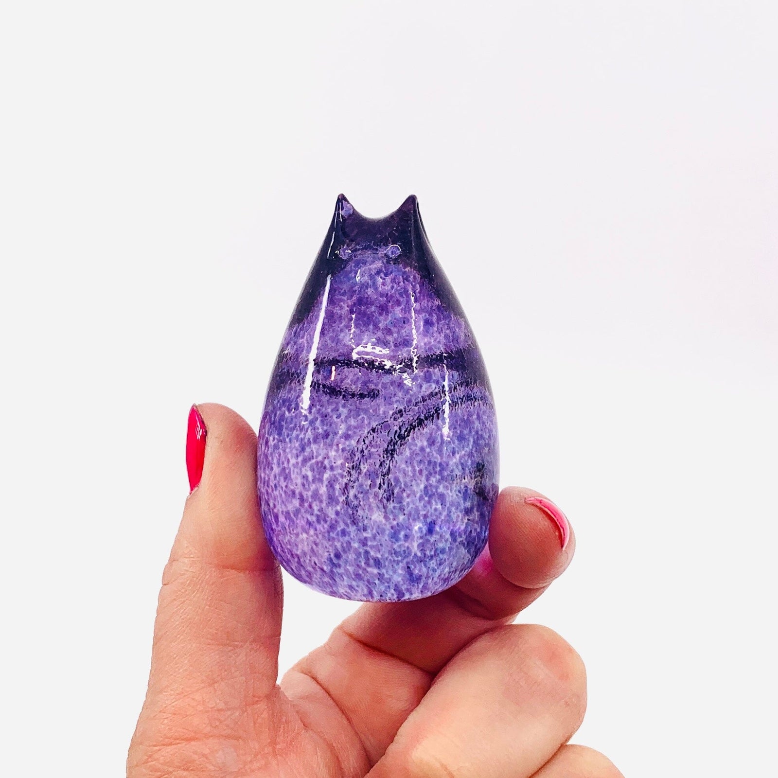 Little Glass Love Cat, Grape Miniature Henrietta Glass 
