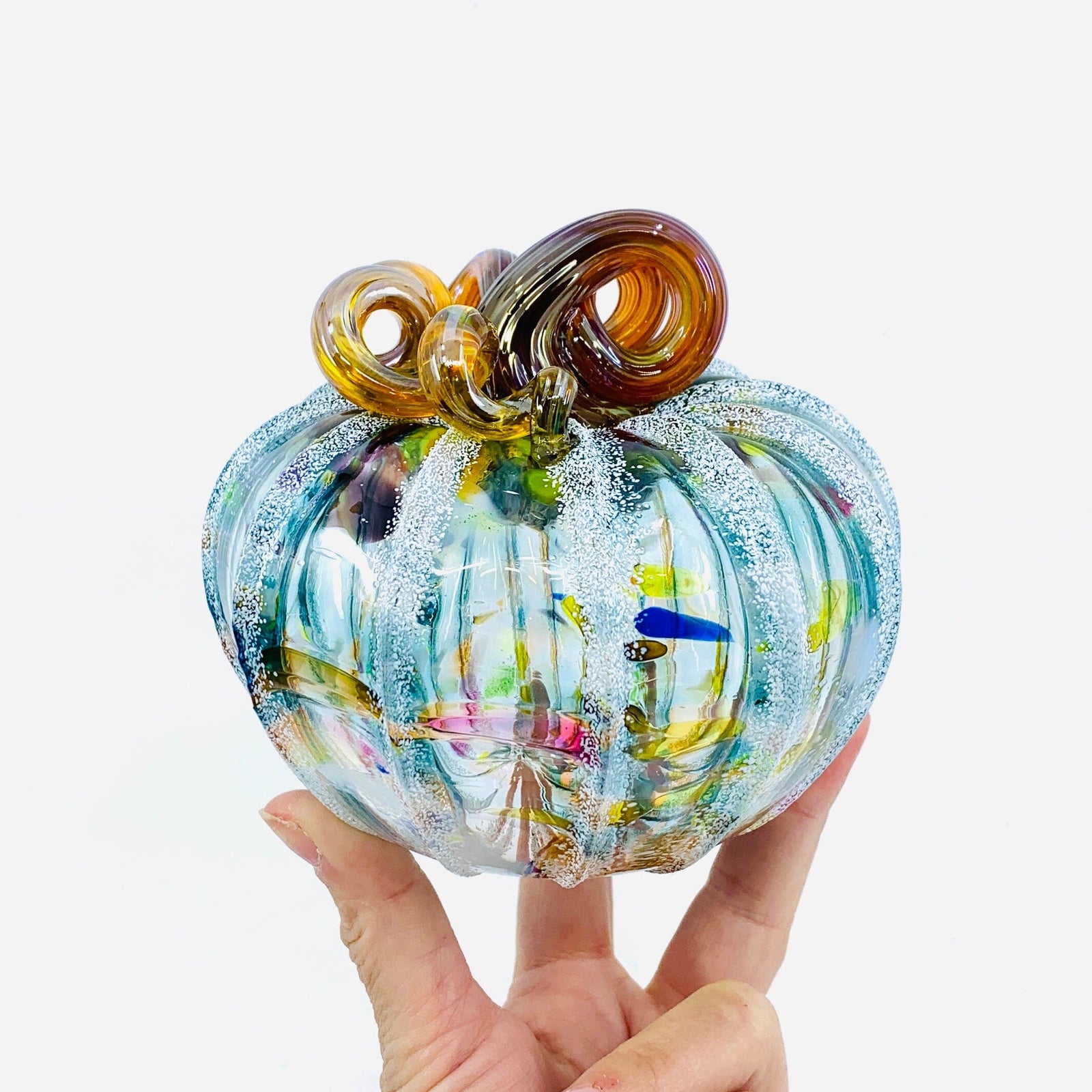 Daily Pumpkin 1746 Holiday Snowfall Squat Gabby Luke Adams Glass Blowing Studio 