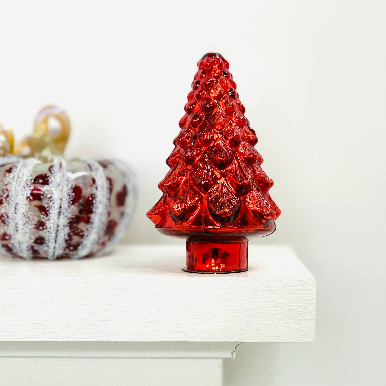 Glass Holiday 5" Tree, Red Diamond Star 