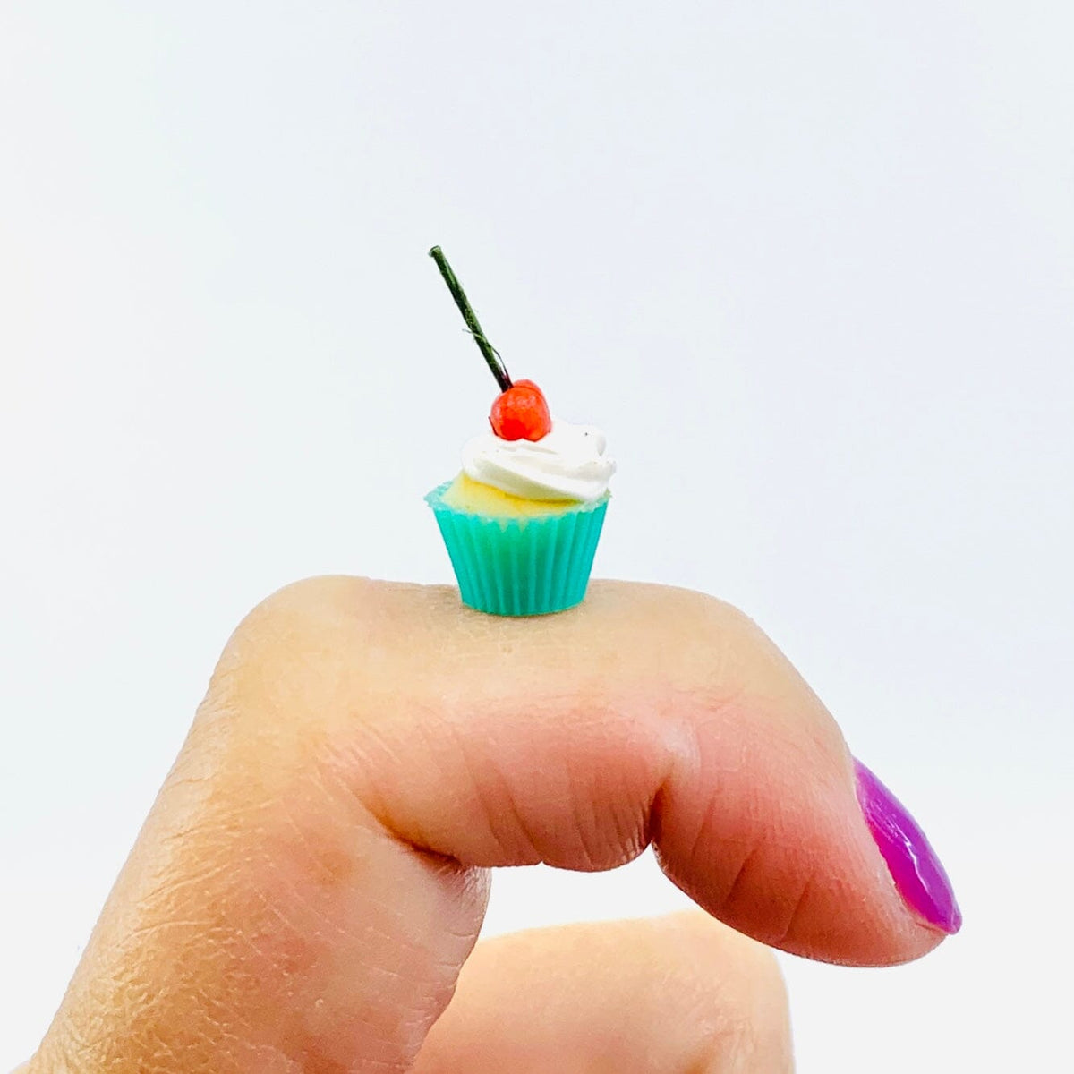 Tiniest 4 Piece Cupcake Set Miniature - 