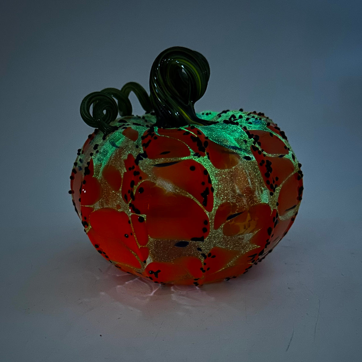Daily Glow Pumpkin 878 Squat