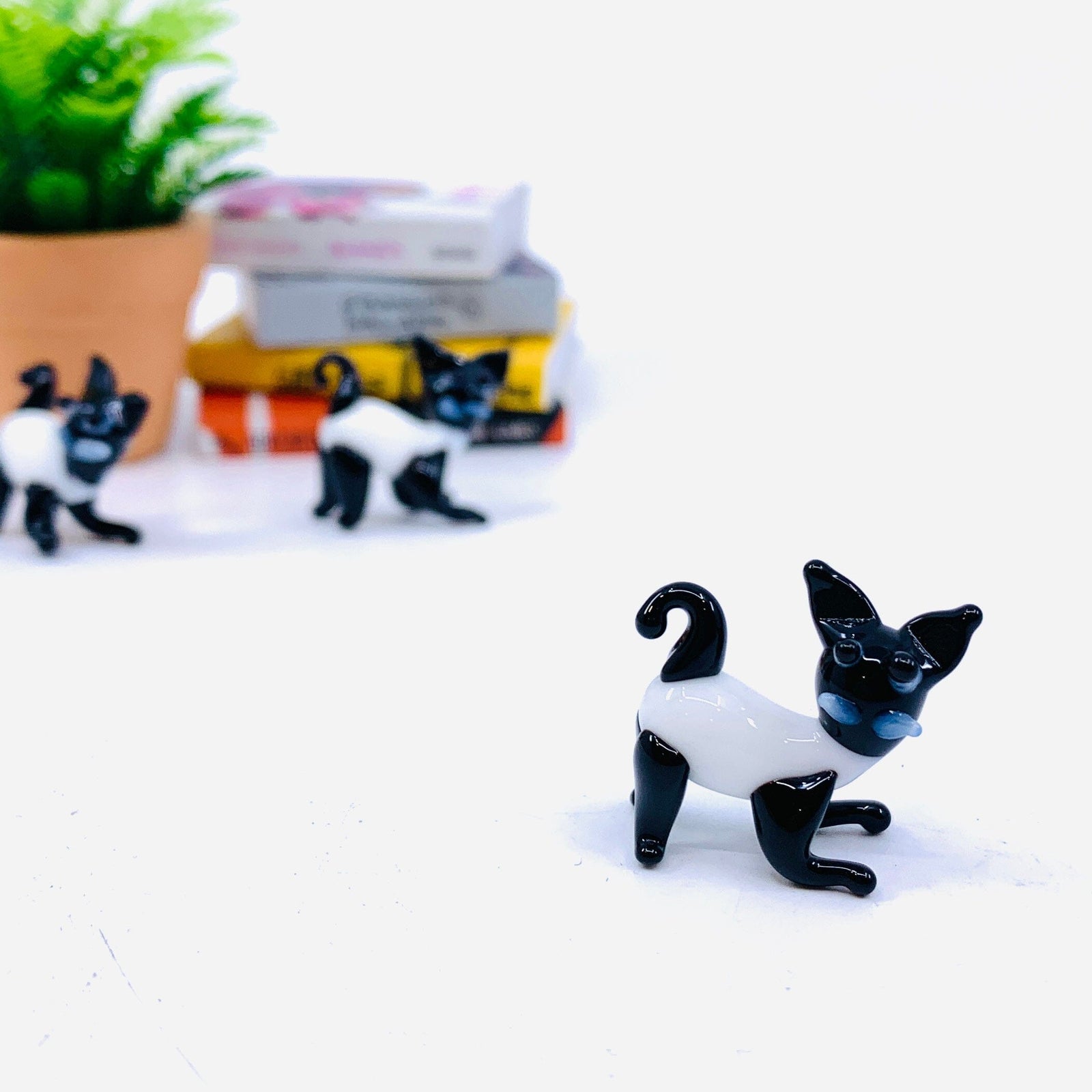 Tiny Glass Playful Cat 342 Miniature GANZ 