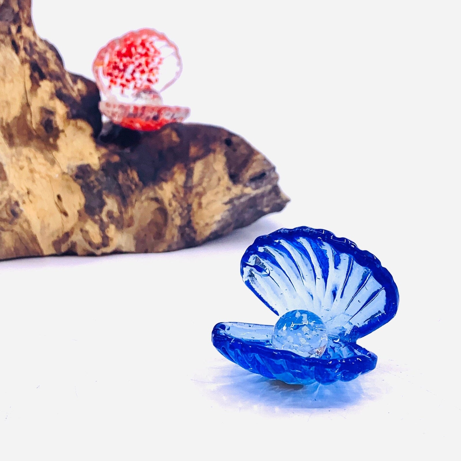 Glow in The Dark Pearl in Shell Paperweight 9, Blue Decor Chesapeake Bay 