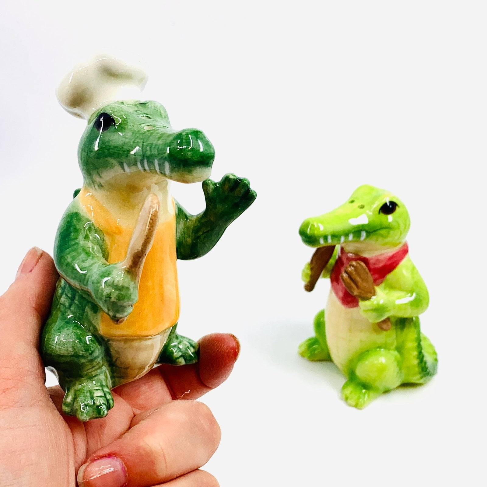 Alligator Salt and Pepper Shakers COSMOS 