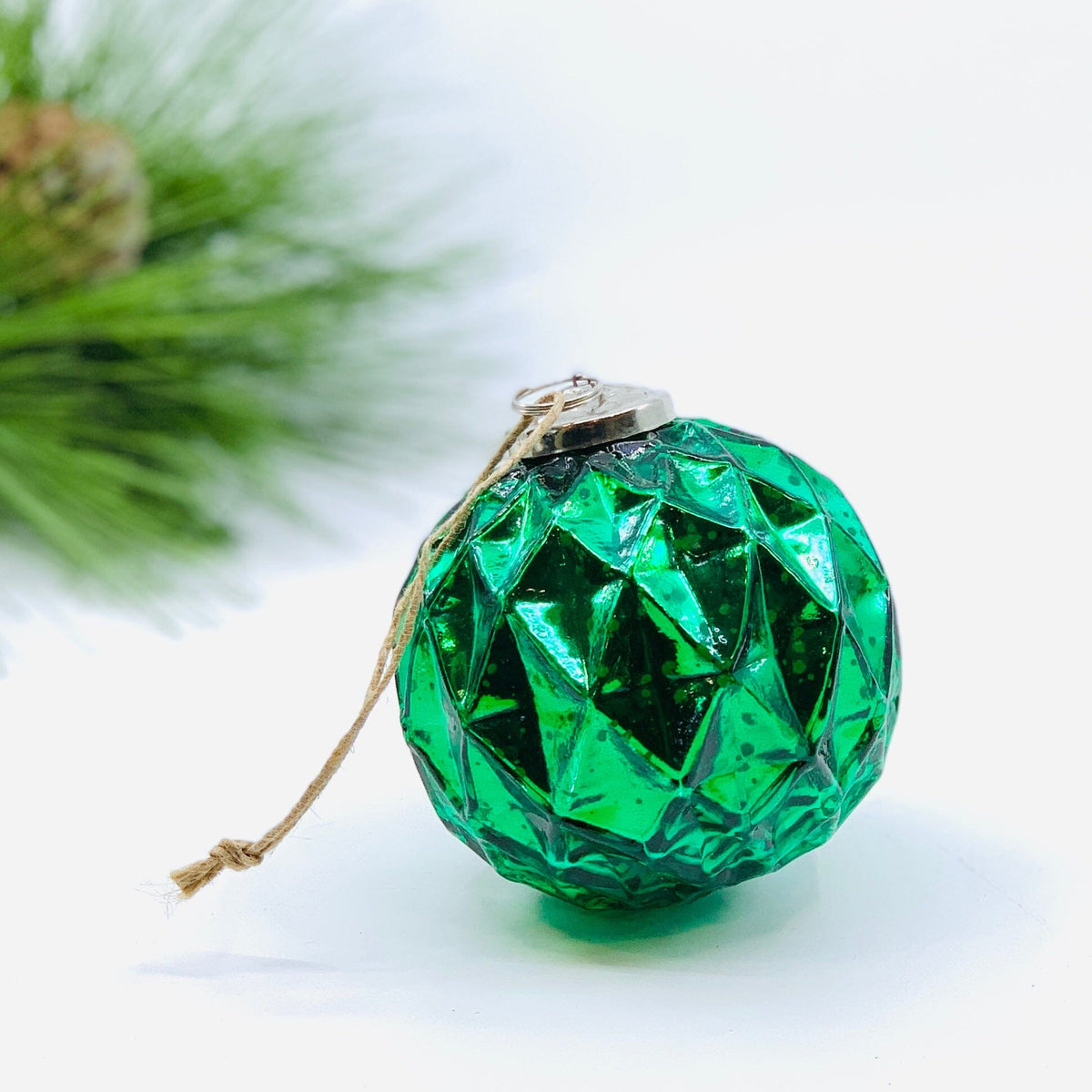Glass faceted Ornament 20, Emerald India House Brass 
