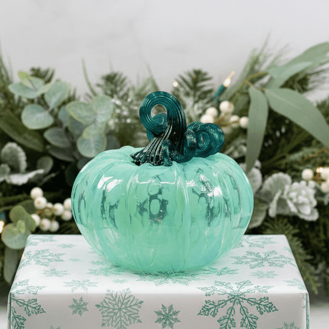 Tiffany Box Squat Inspo Luke Adams Glass Blowing Studio 