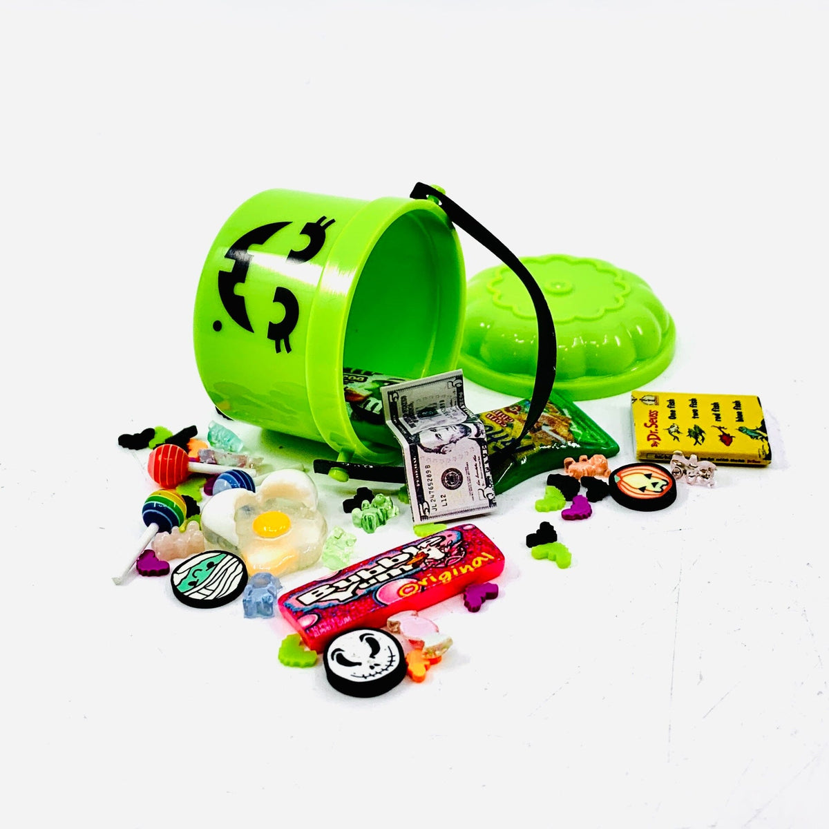 Miniature Throwback Trick or Treat Candy Bucket - Witch Miniature - 