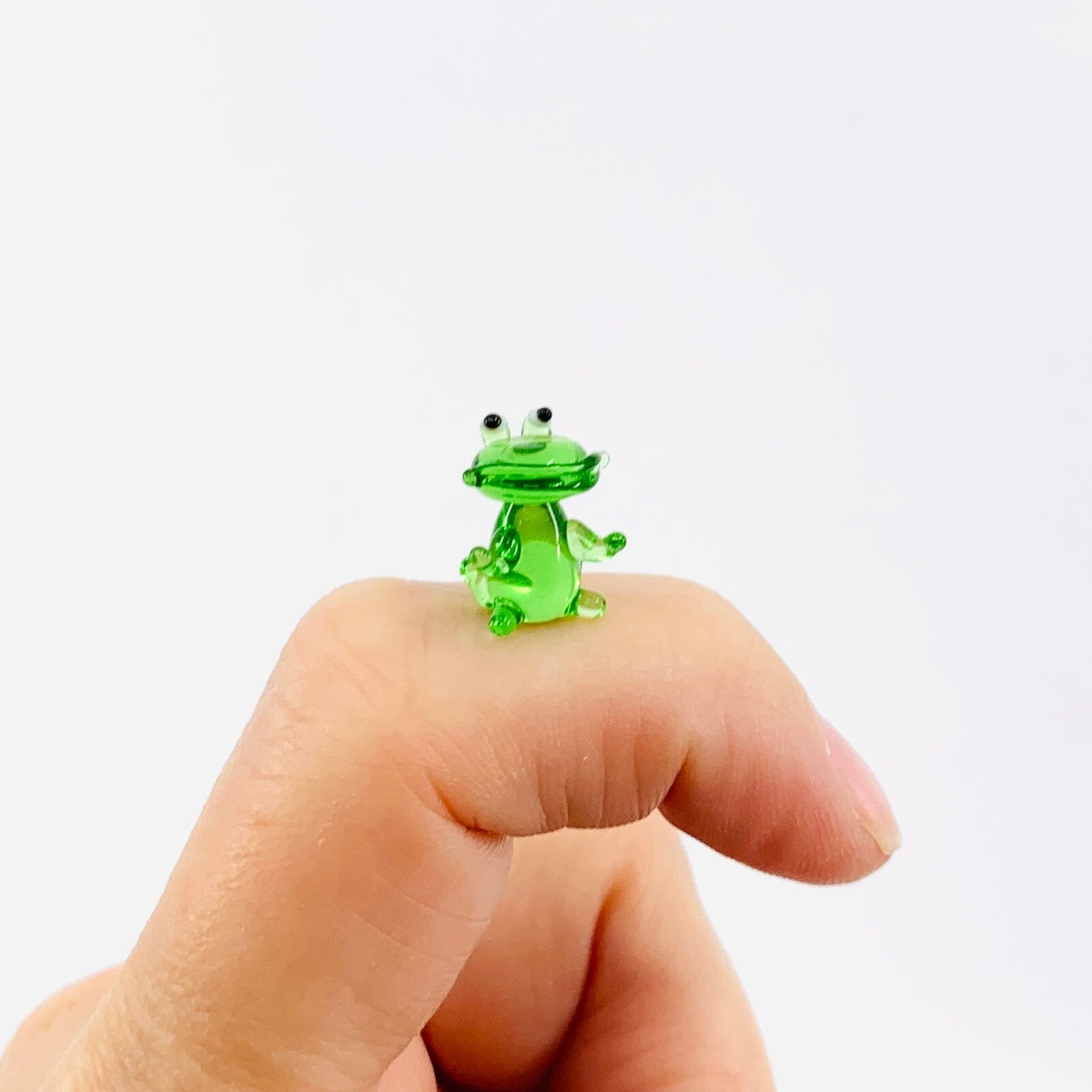 Teeny Teensie Green Frog 84 JACO 