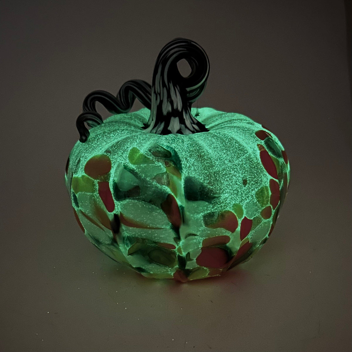 Daily Glow Pumpkin 1428 Squat Daily Pumpkin Luke Adams Glass Blowing Studio 
