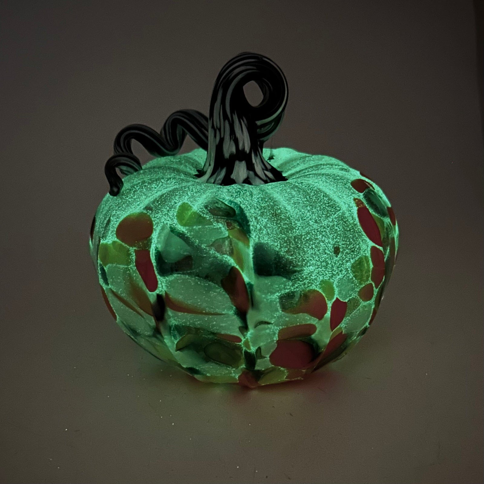 Daily Glow Pumpkin 1428 Squat Daily Pumpkin Luke Adams Glass Blowing Studio 