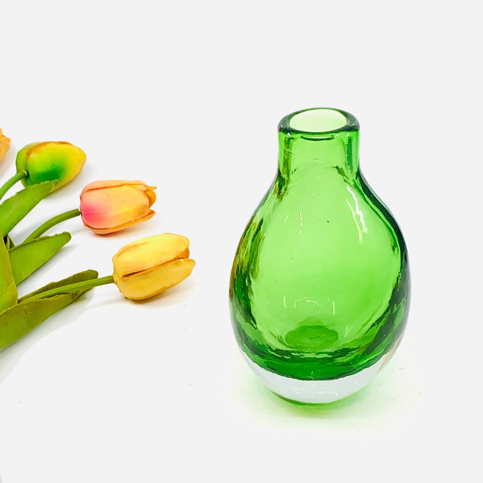 Heavy Glass Bulb Vase -3 One Hundred 80 Degrees 