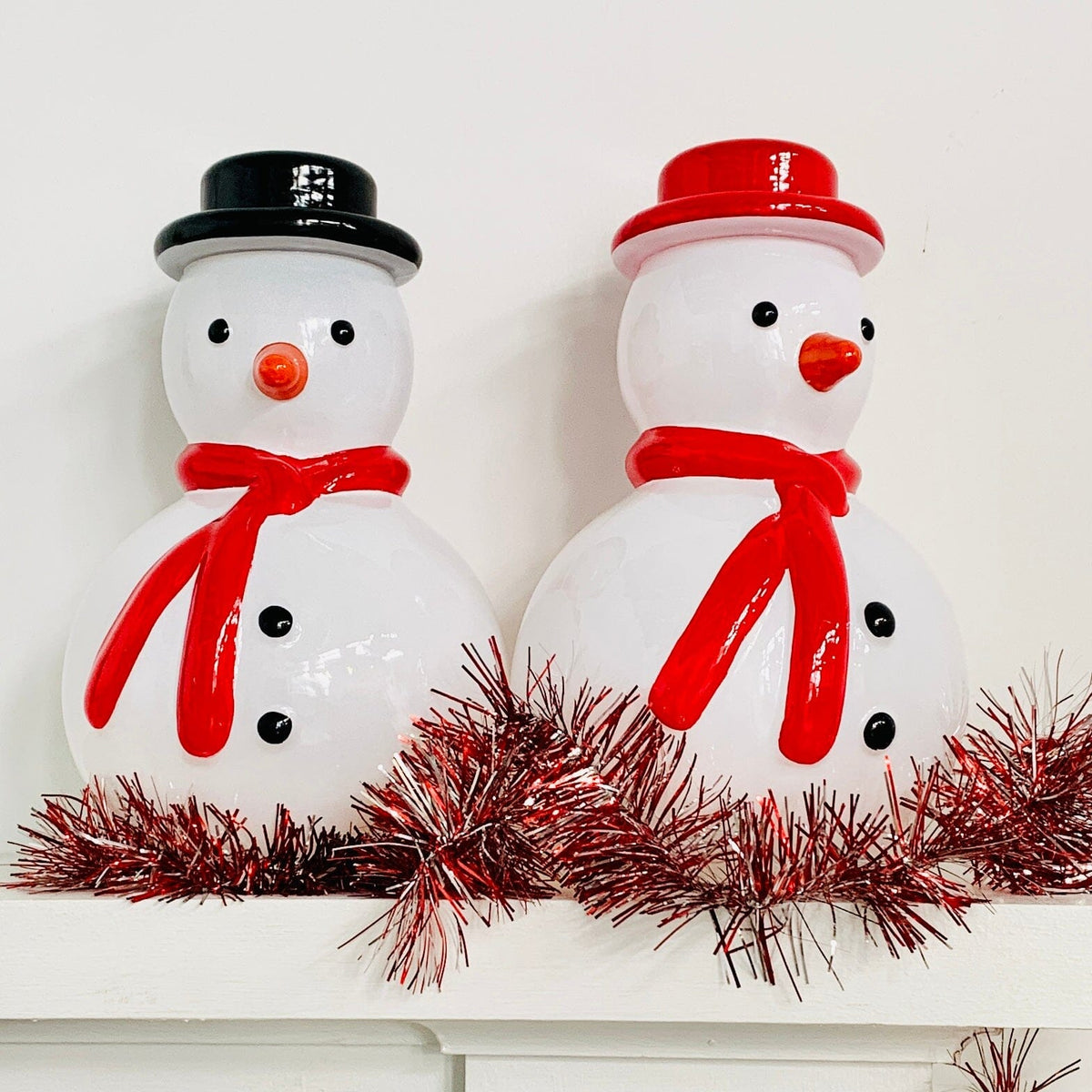 Carrot Nose Snowman - Black Hat Diamond Star 